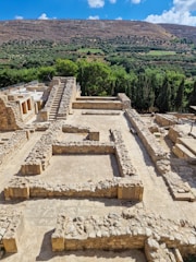 an aerial view of the ruins of a roman city