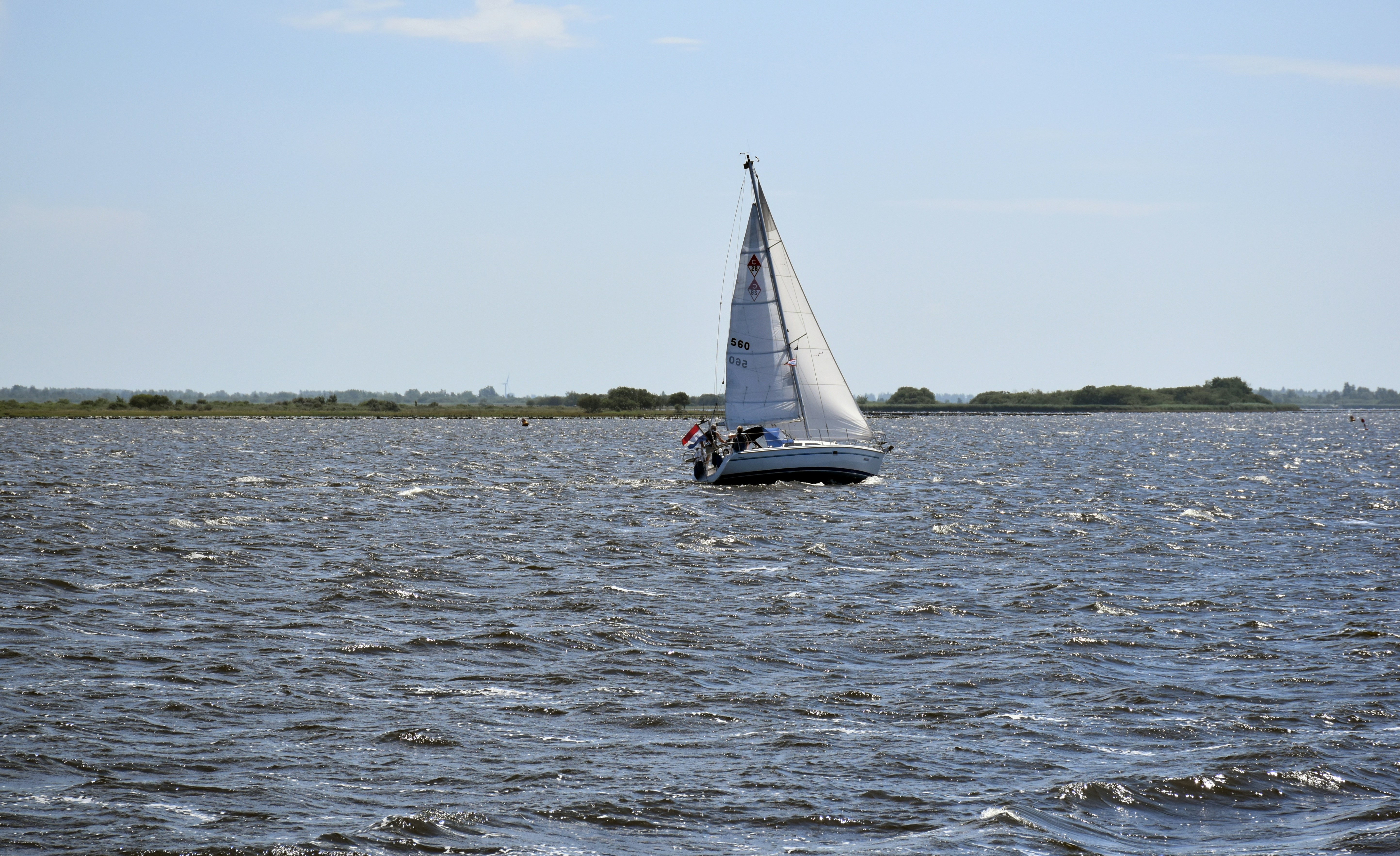 Day on the lake (Sailing)