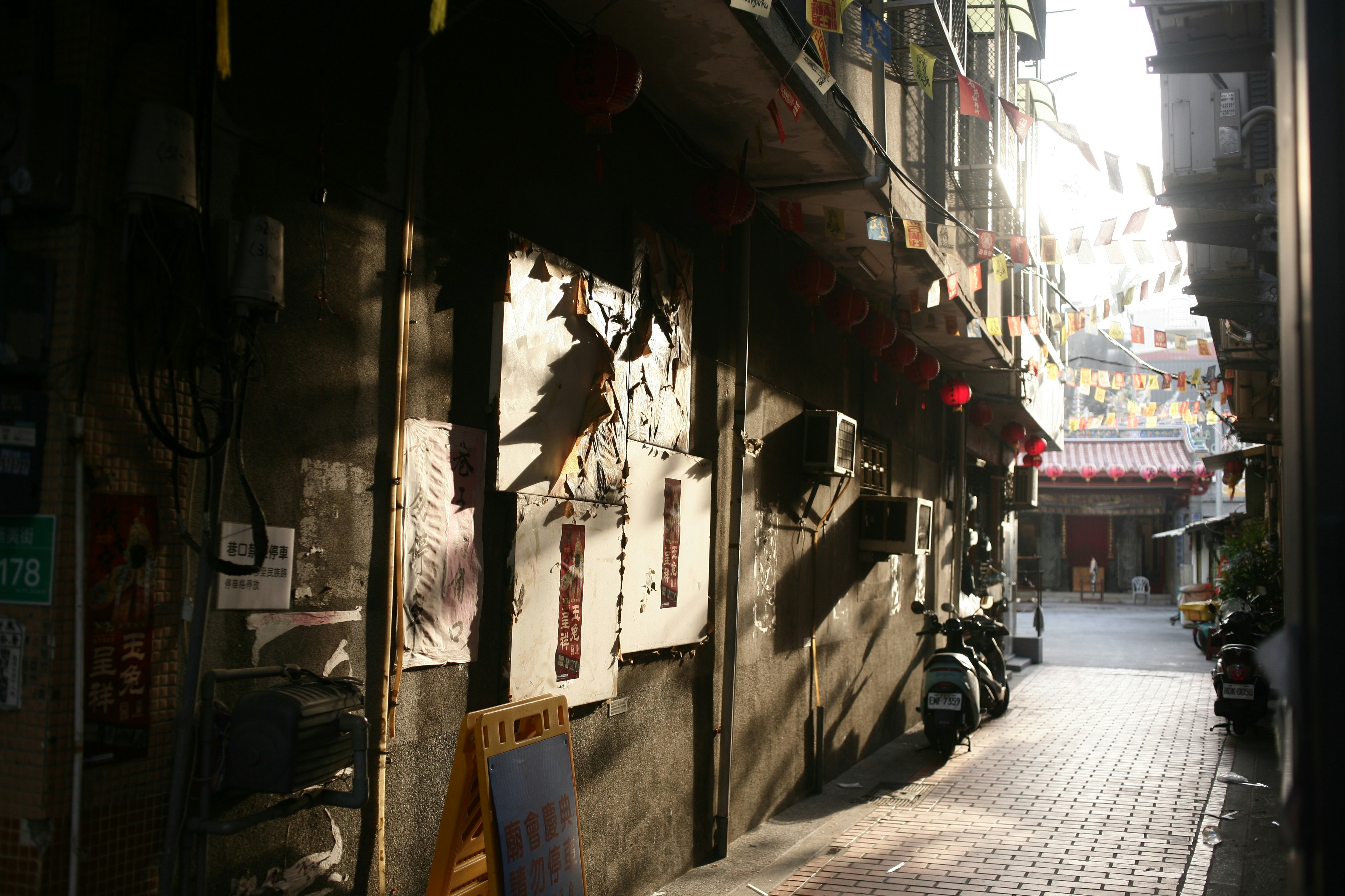 Photo by mclee