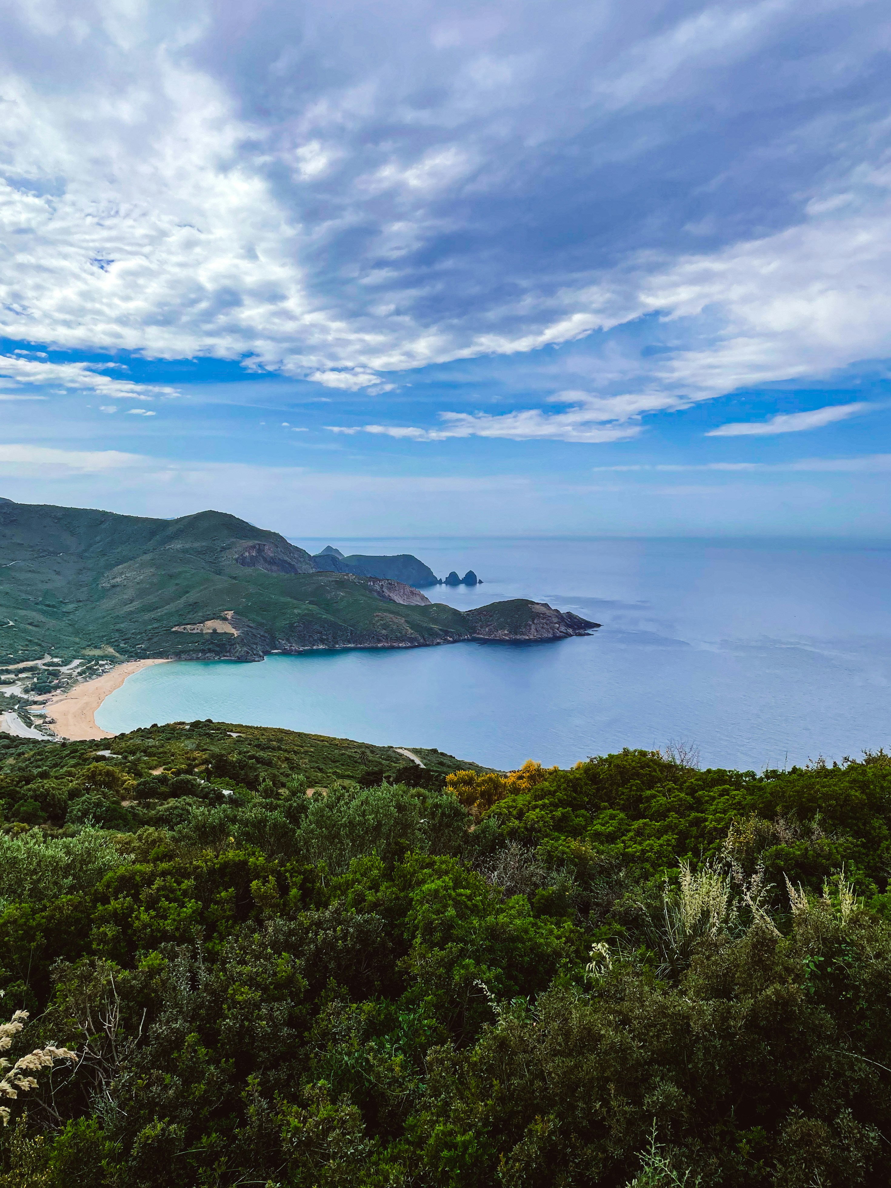 Photo by dhayaeddinebentaleb