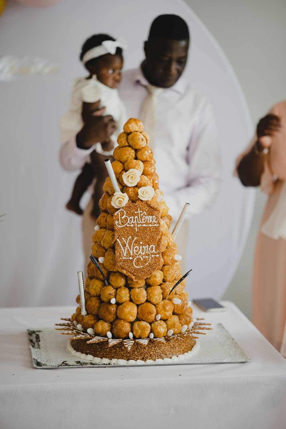 a wedding cake made to look like a tree