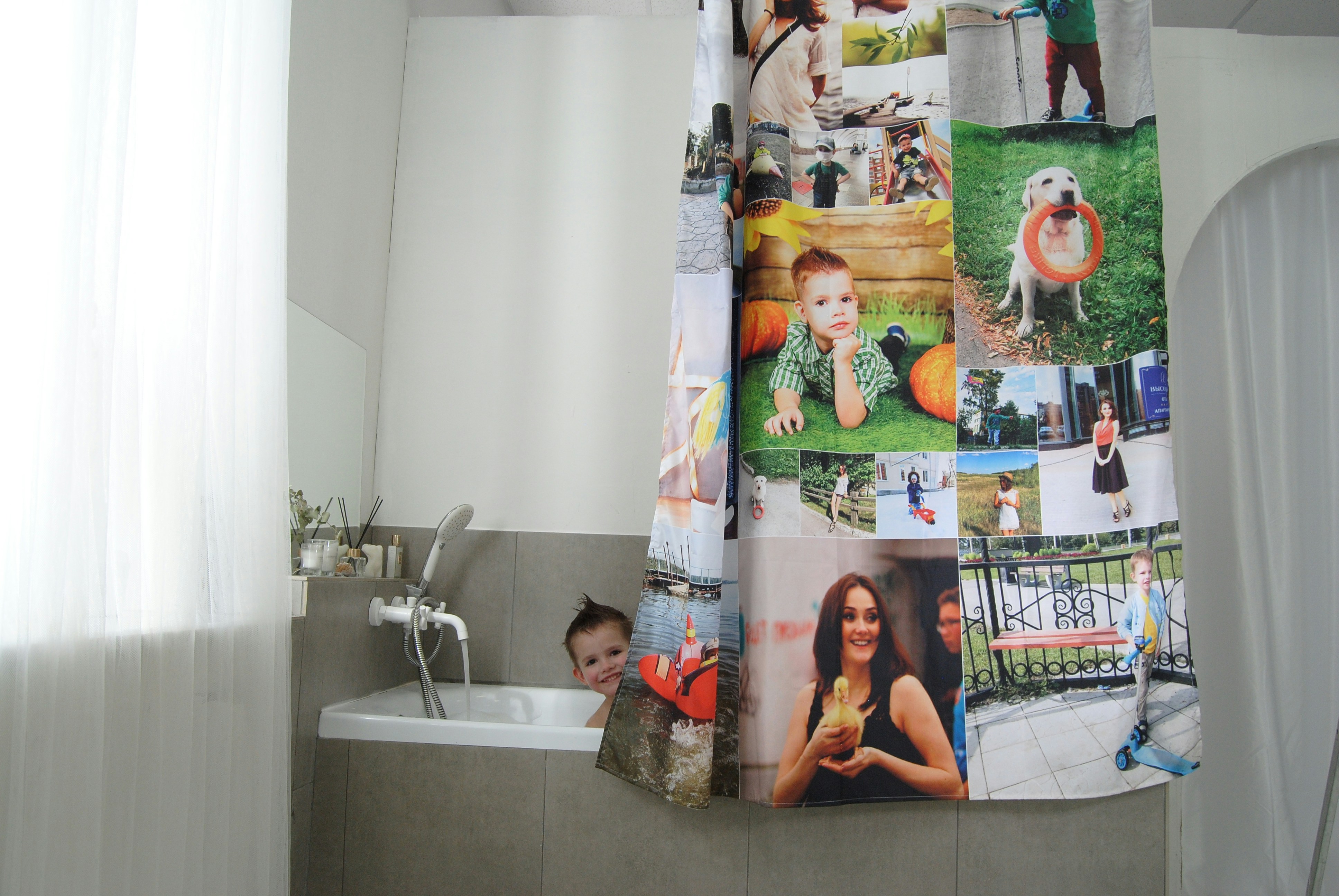 glamorous bathroom wallpaper, wallpaper, Hollywood Regency Nightstand: Style & Bathroom Use 6