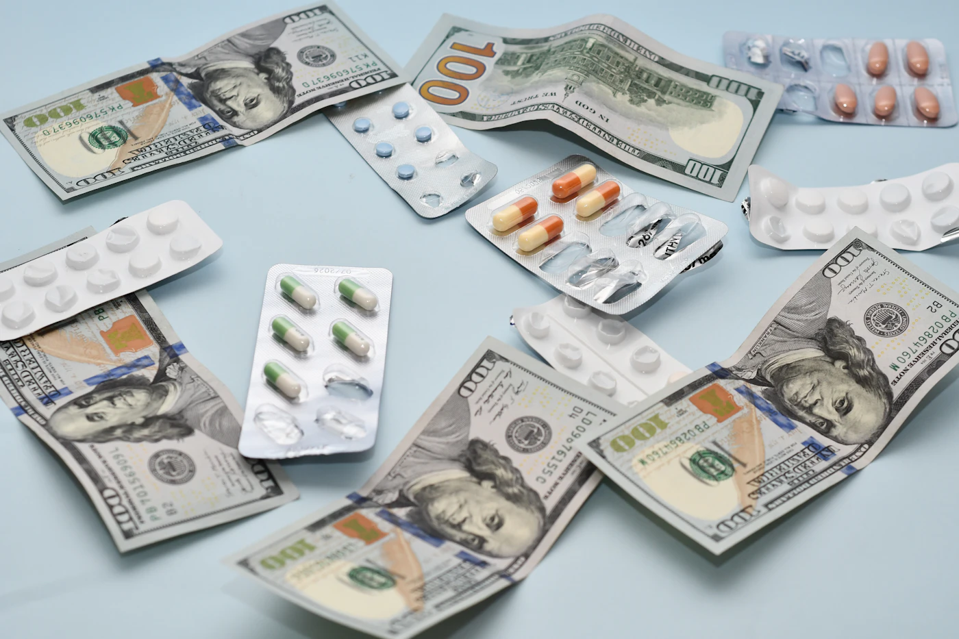 Glaukos (NYSE: GKOS) Licenses RevOpsis Retinal Biologic and Discovery Platform