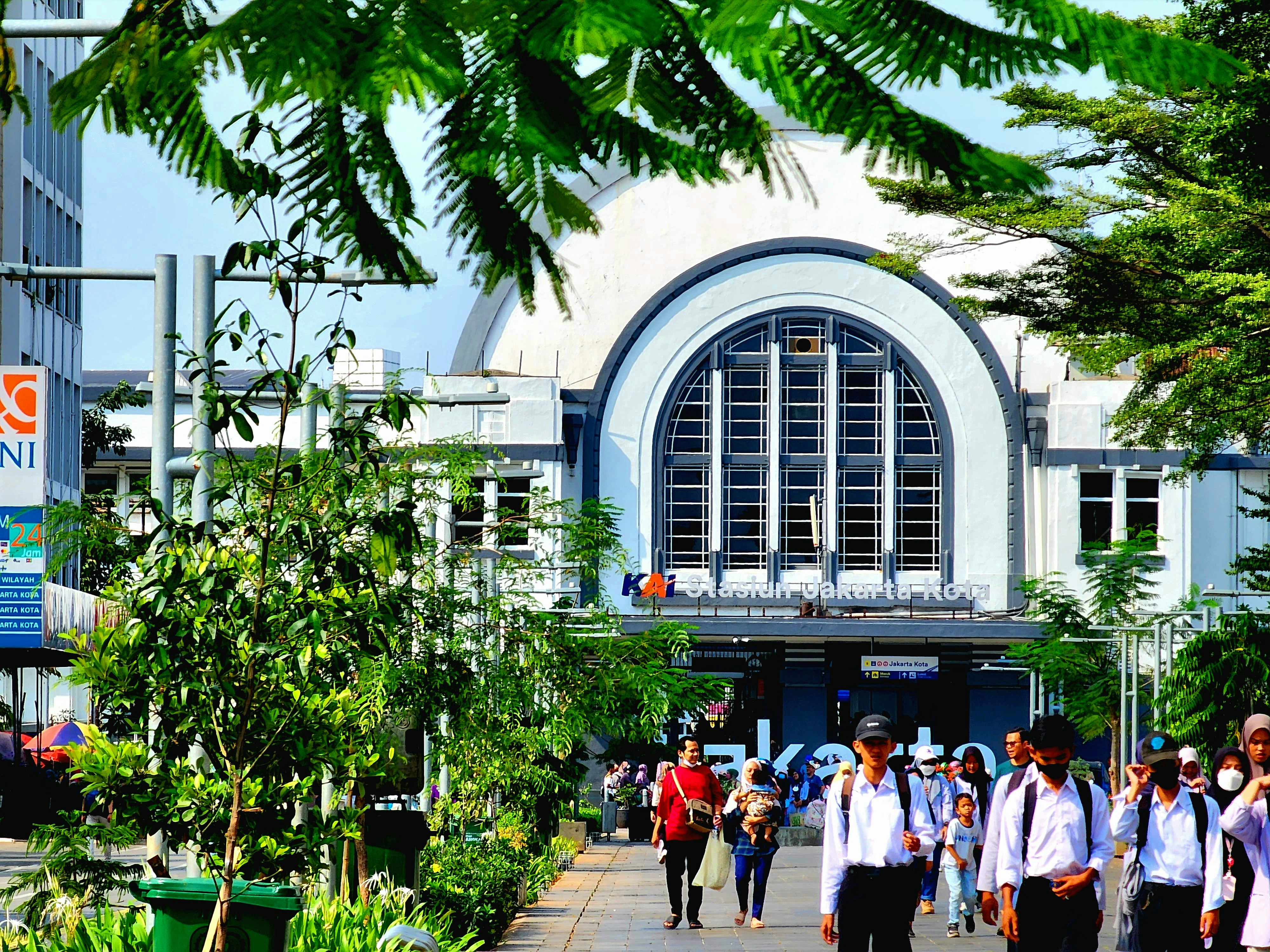 "Top 10 University In Bangkok"