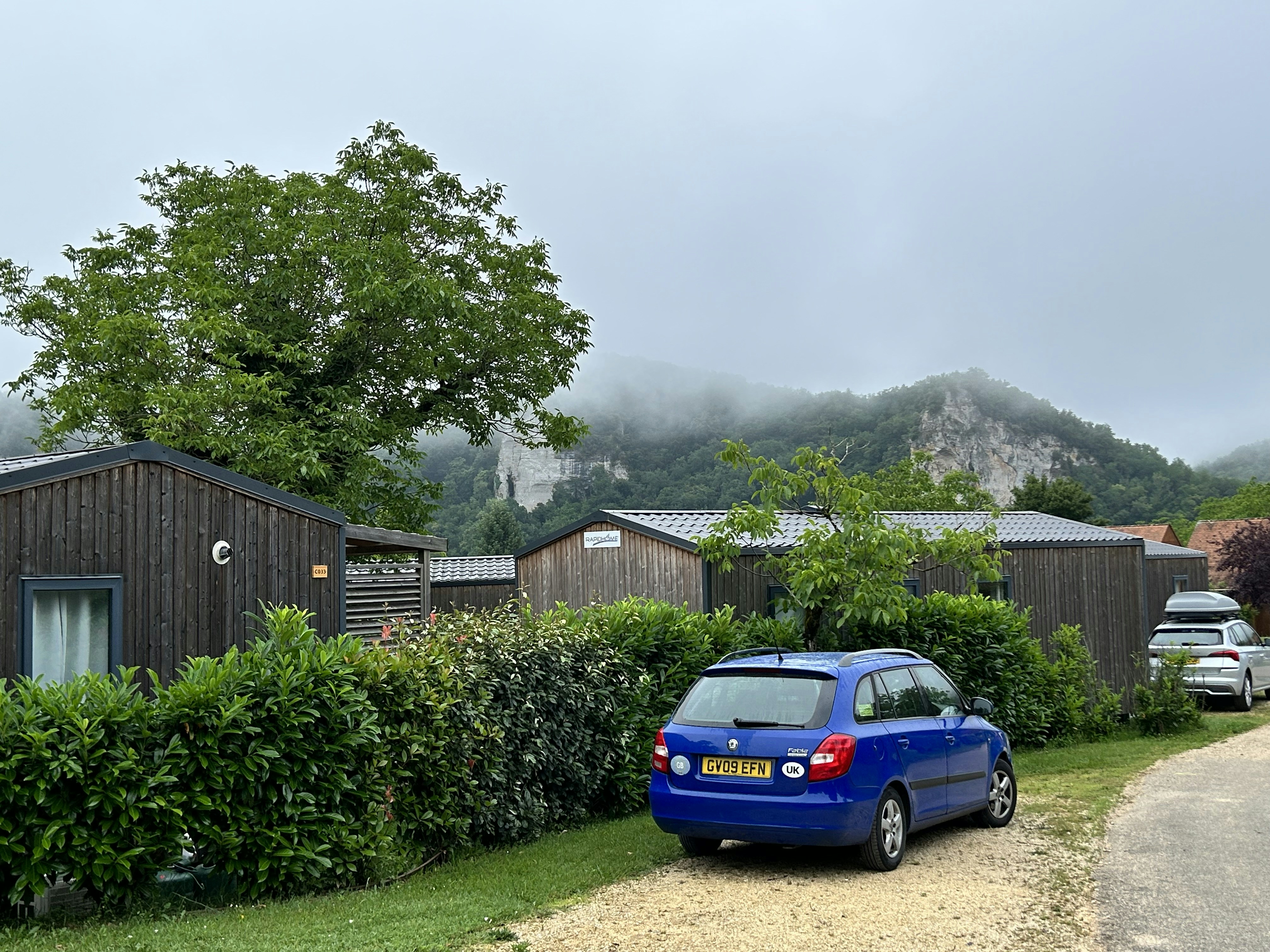 La Bergerie — galerie d'art et jardin de sculptures — Montagney