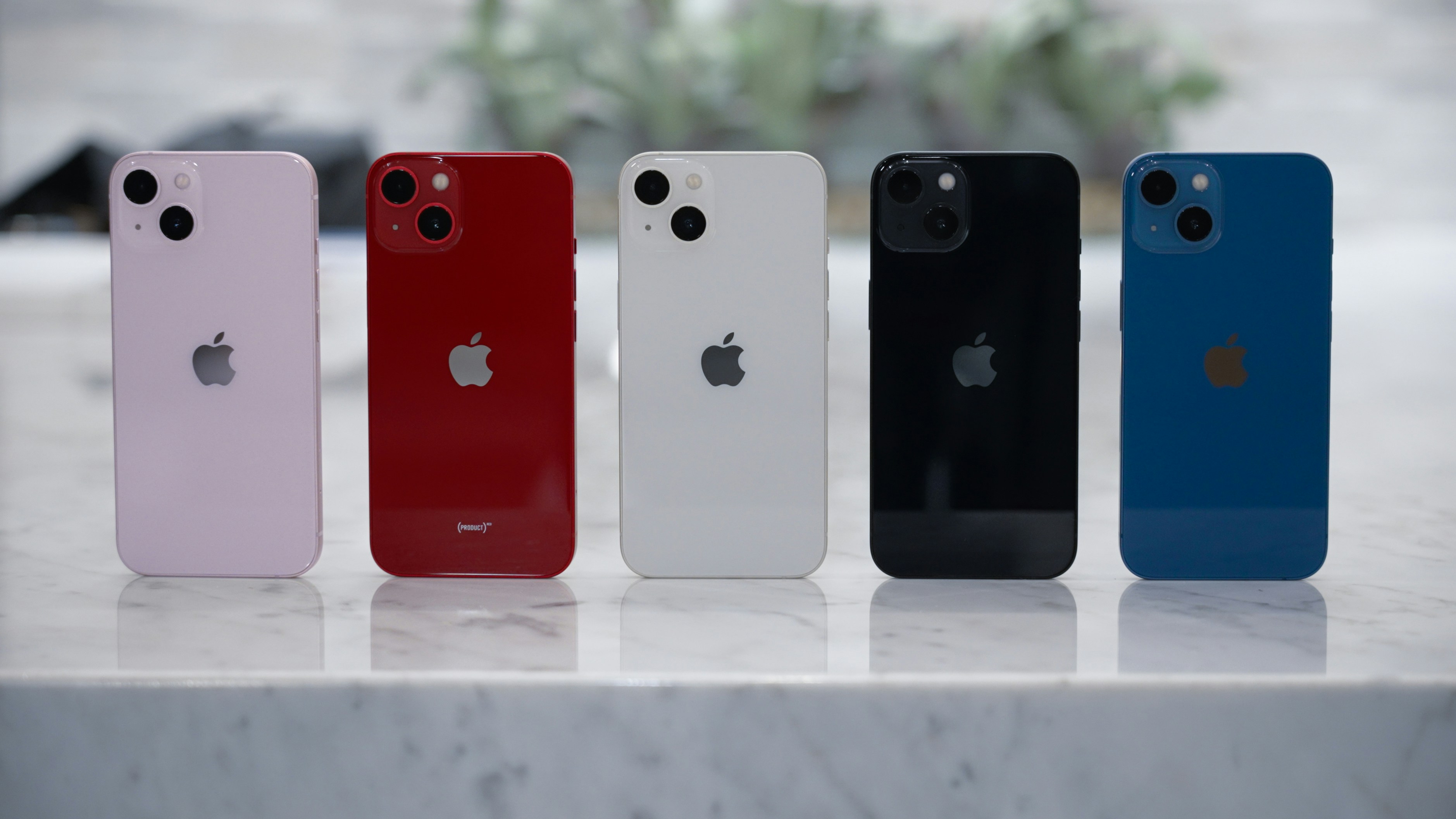 IMAGE of the rumored iPhone 17 color options - iphone 17