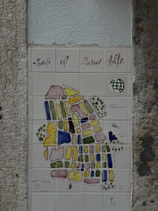 A vibrant map pinpointing local businesses in Água Branca, PB, Brazil.