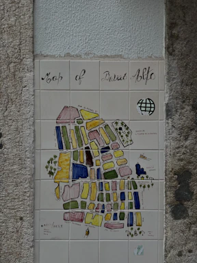 A sleek, modern map pinpointing Olavarría 1644 in Barracas neighborhood.