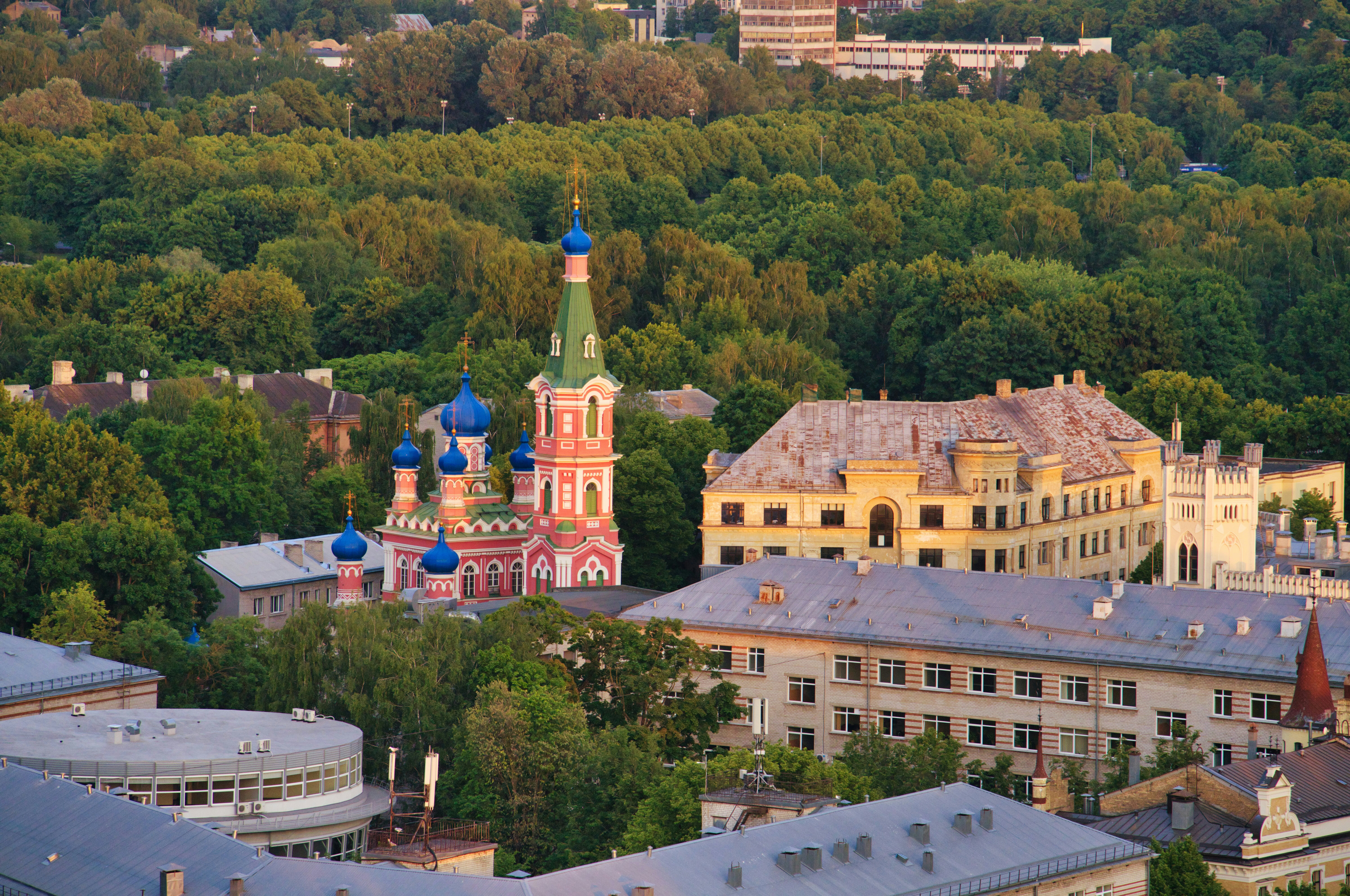 Cover image for article: Ultimate Riga Itinerary: 9 Must-See Attractions