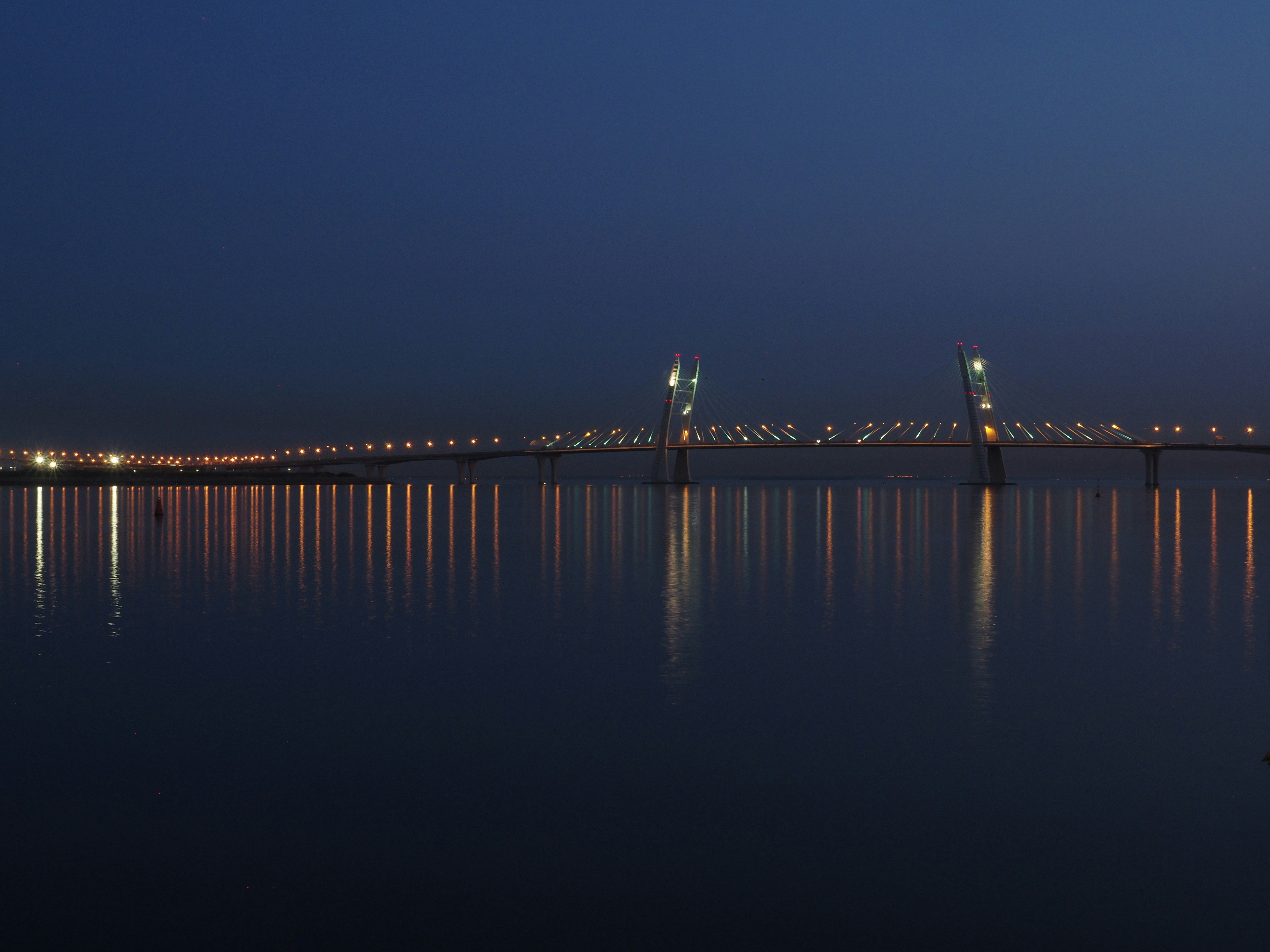 Photo by alekhinsasha