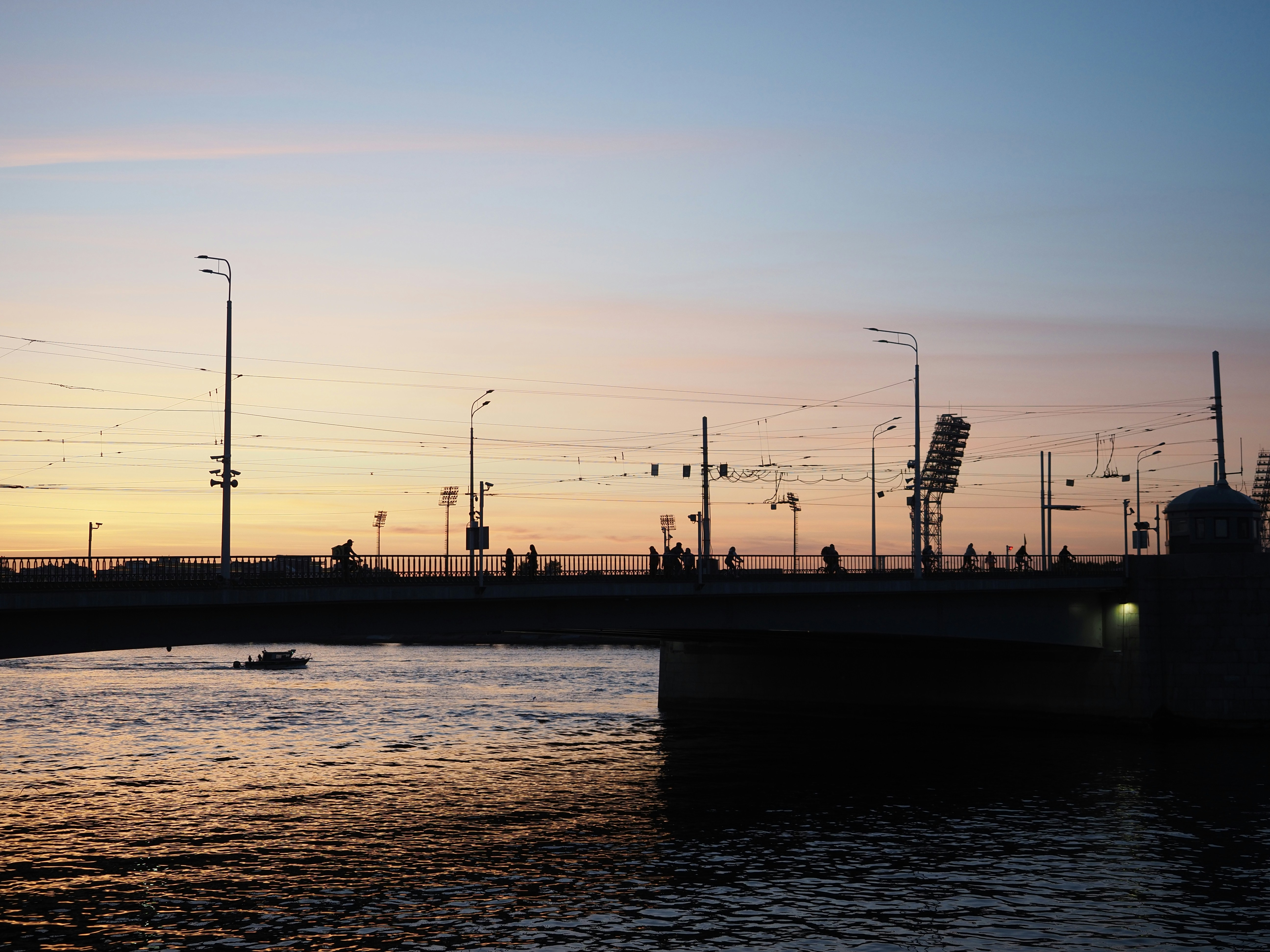 Photo by alekhinsasha