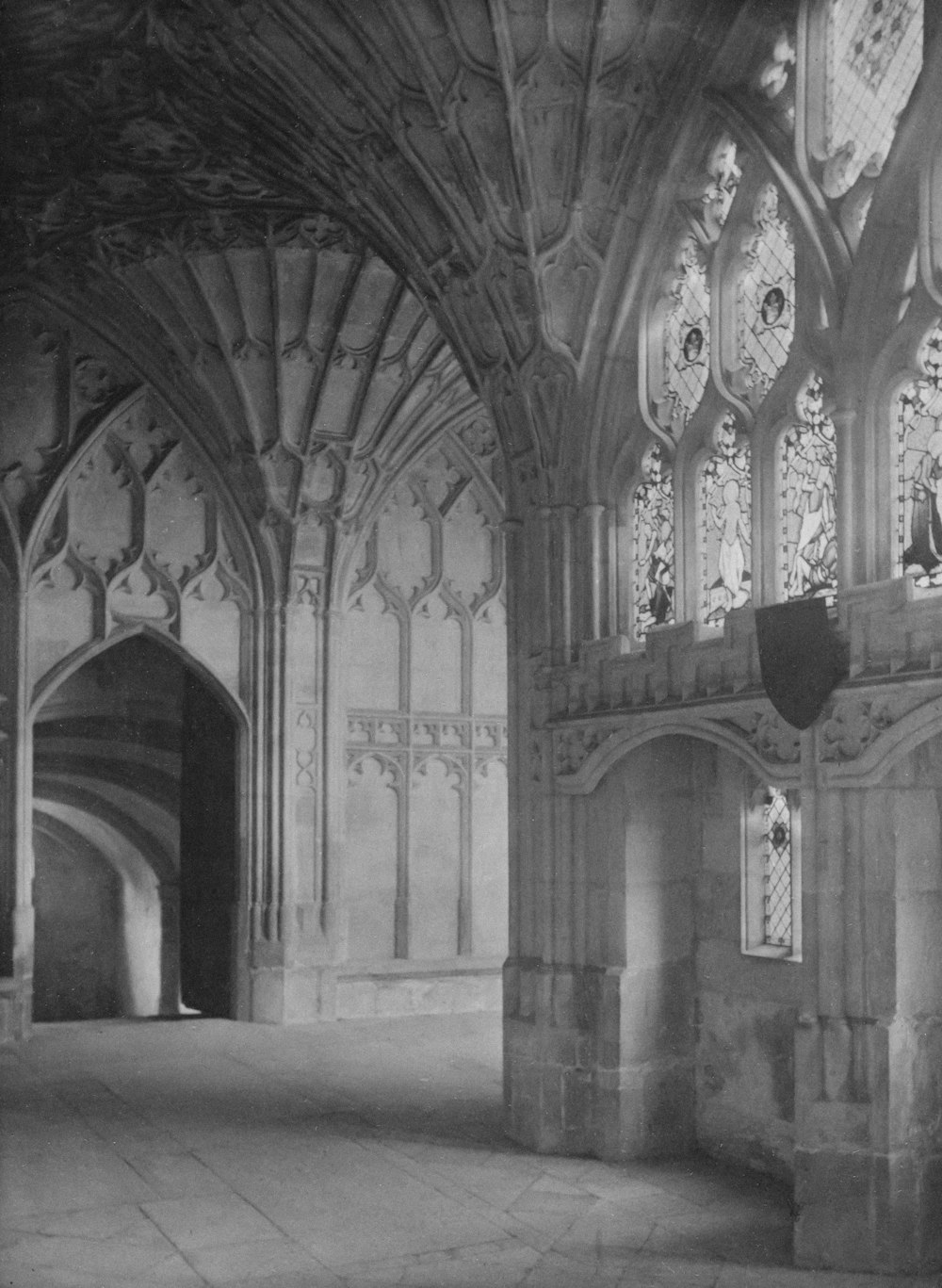 a black and white photo of an old building