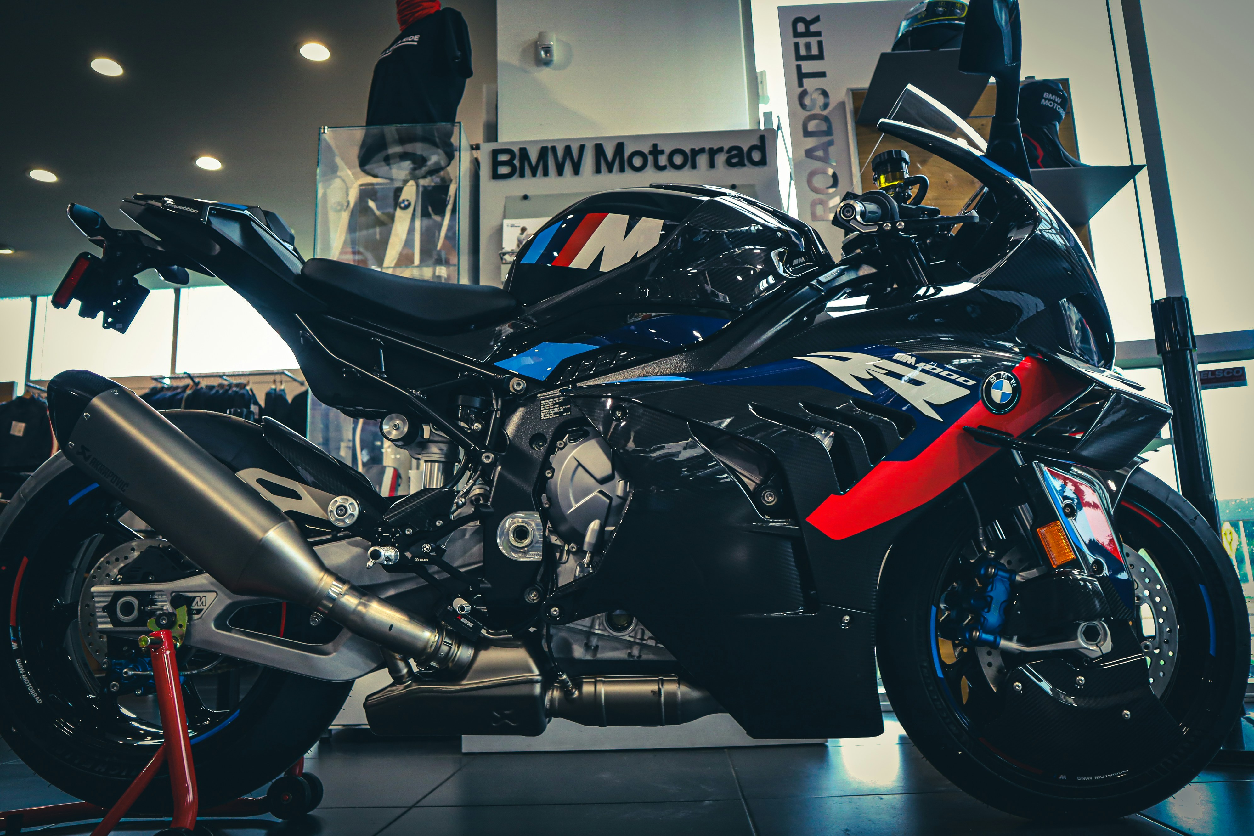 Photo by ronnzymoto