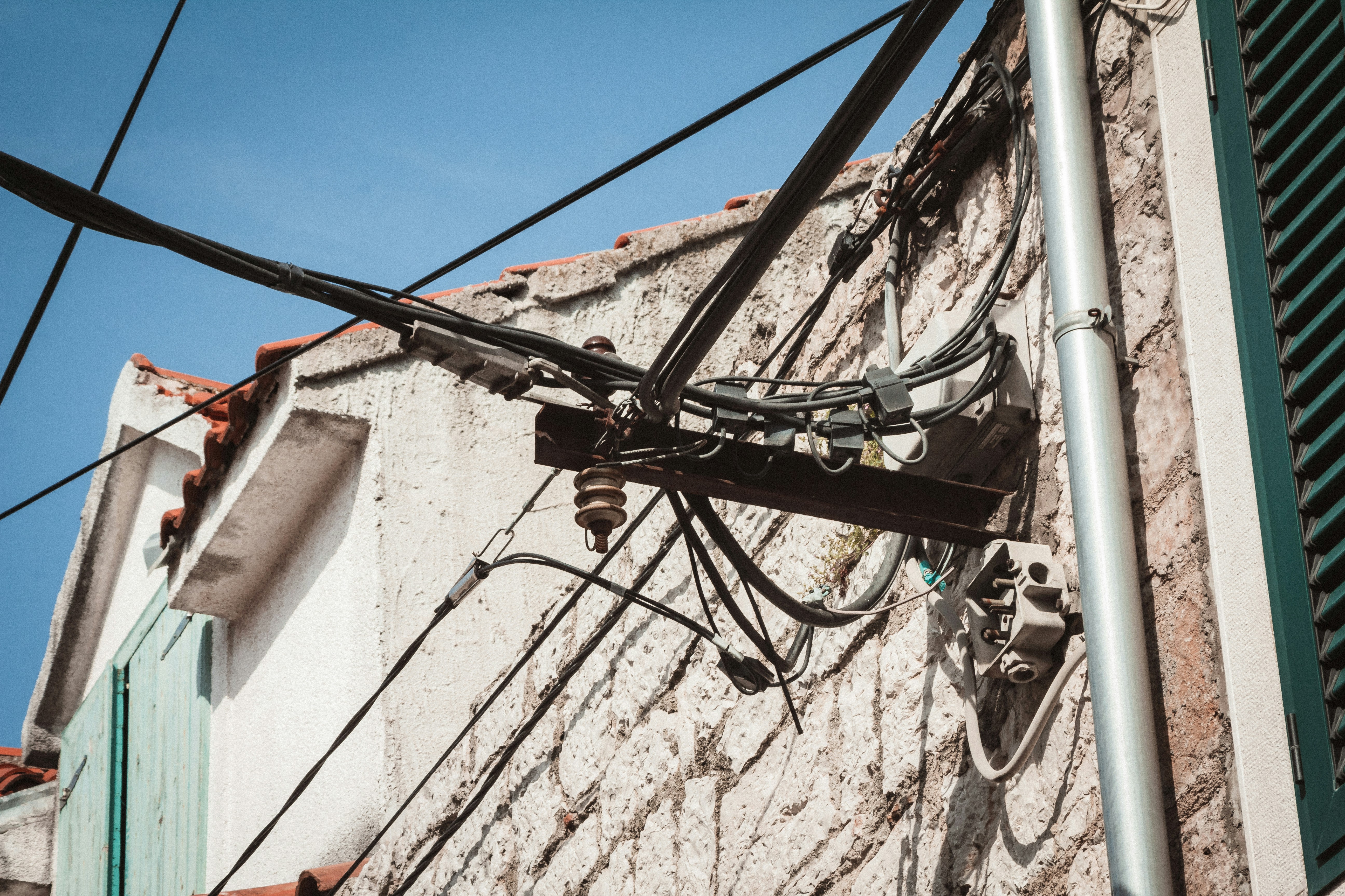 Photo by szabolcsantal