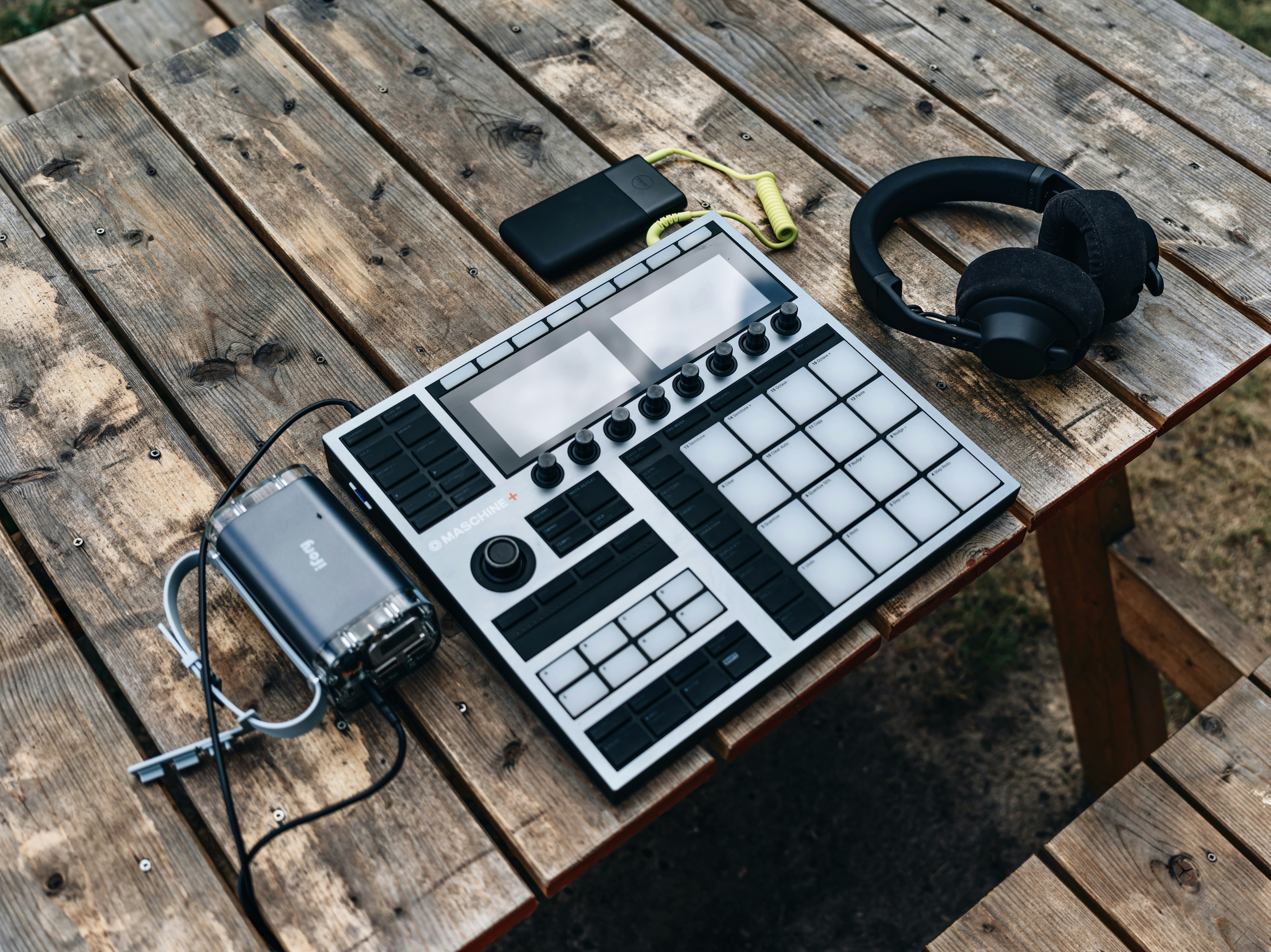 노마드에게 적합한 전자기기 추천