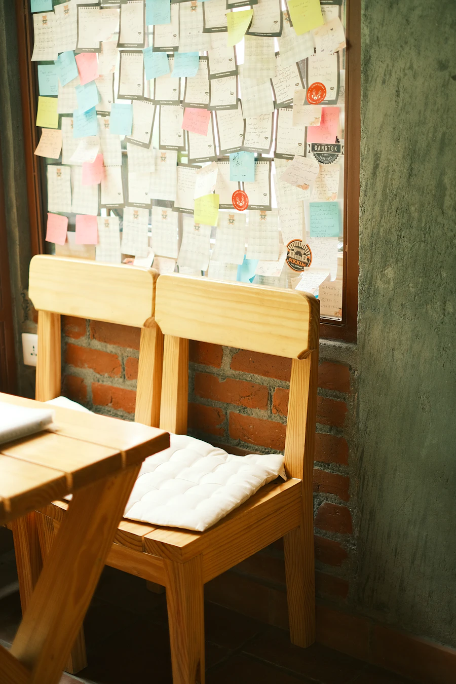 A proto chair
