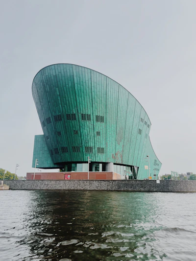Visite du musee Nemo en famille avec enfants