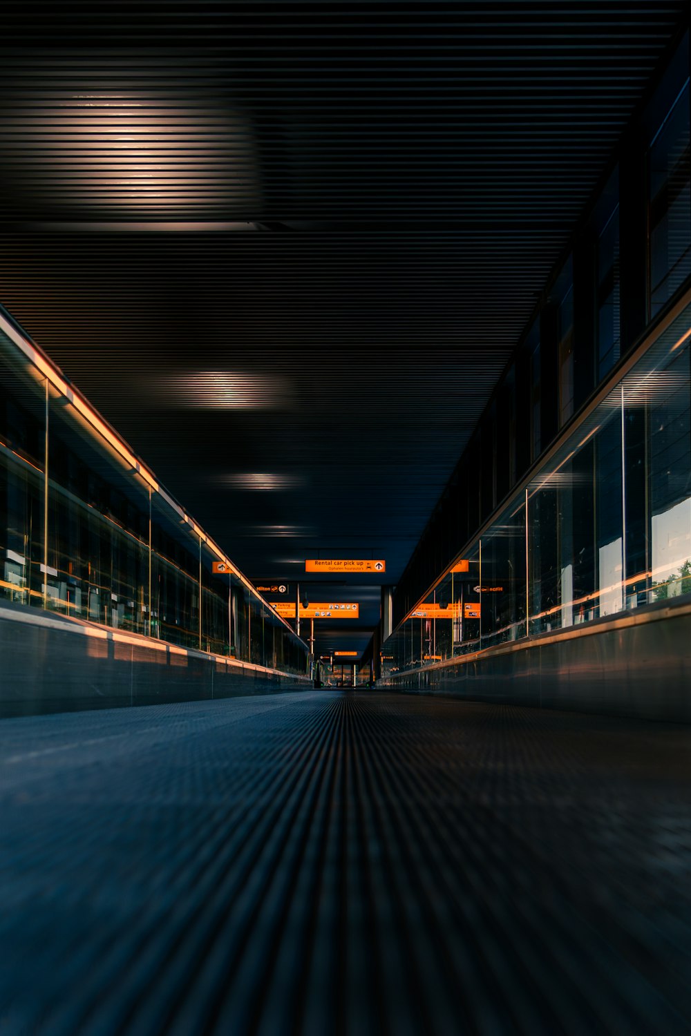 a long exposure photo of a building at night