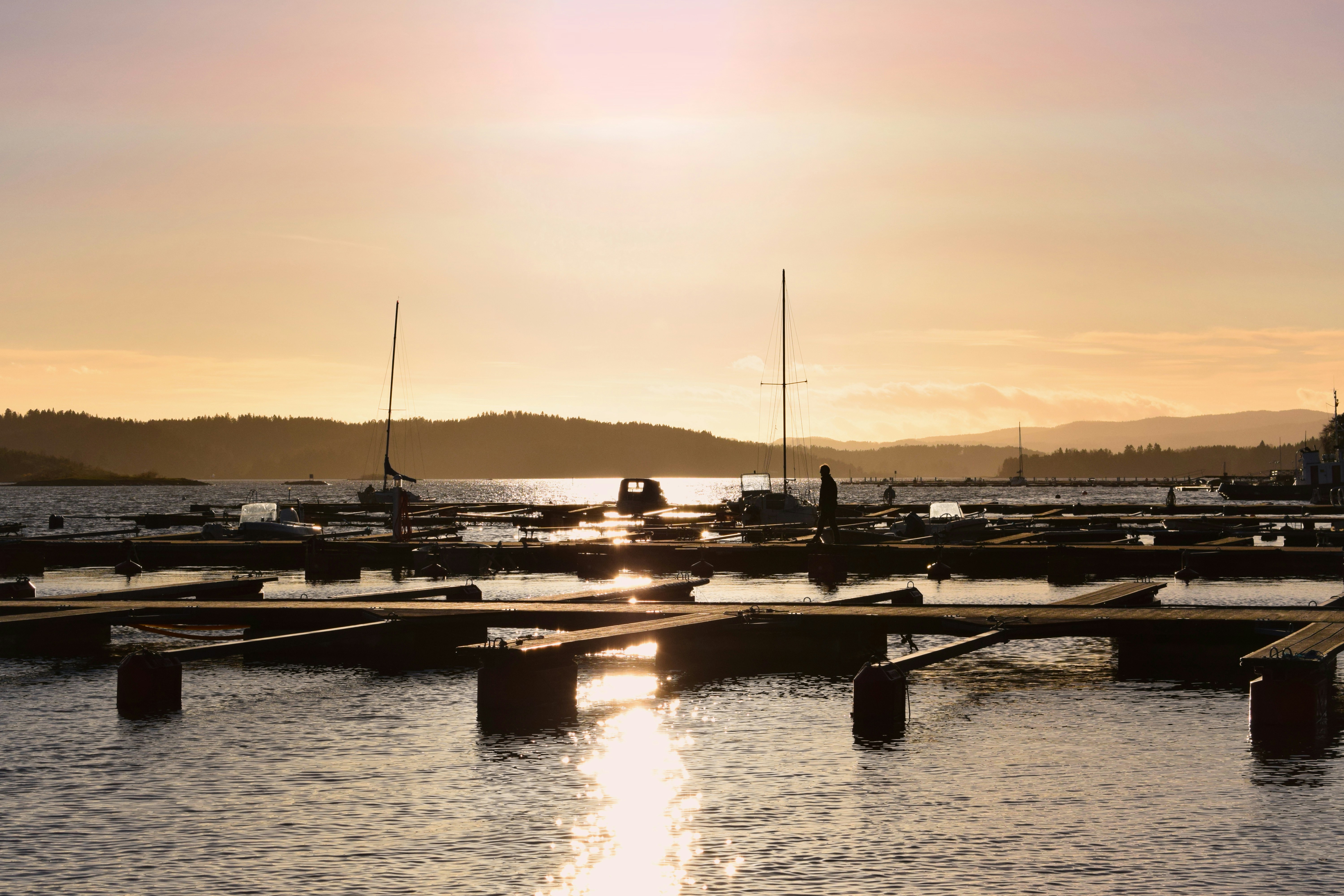 Photo by postcardbymina