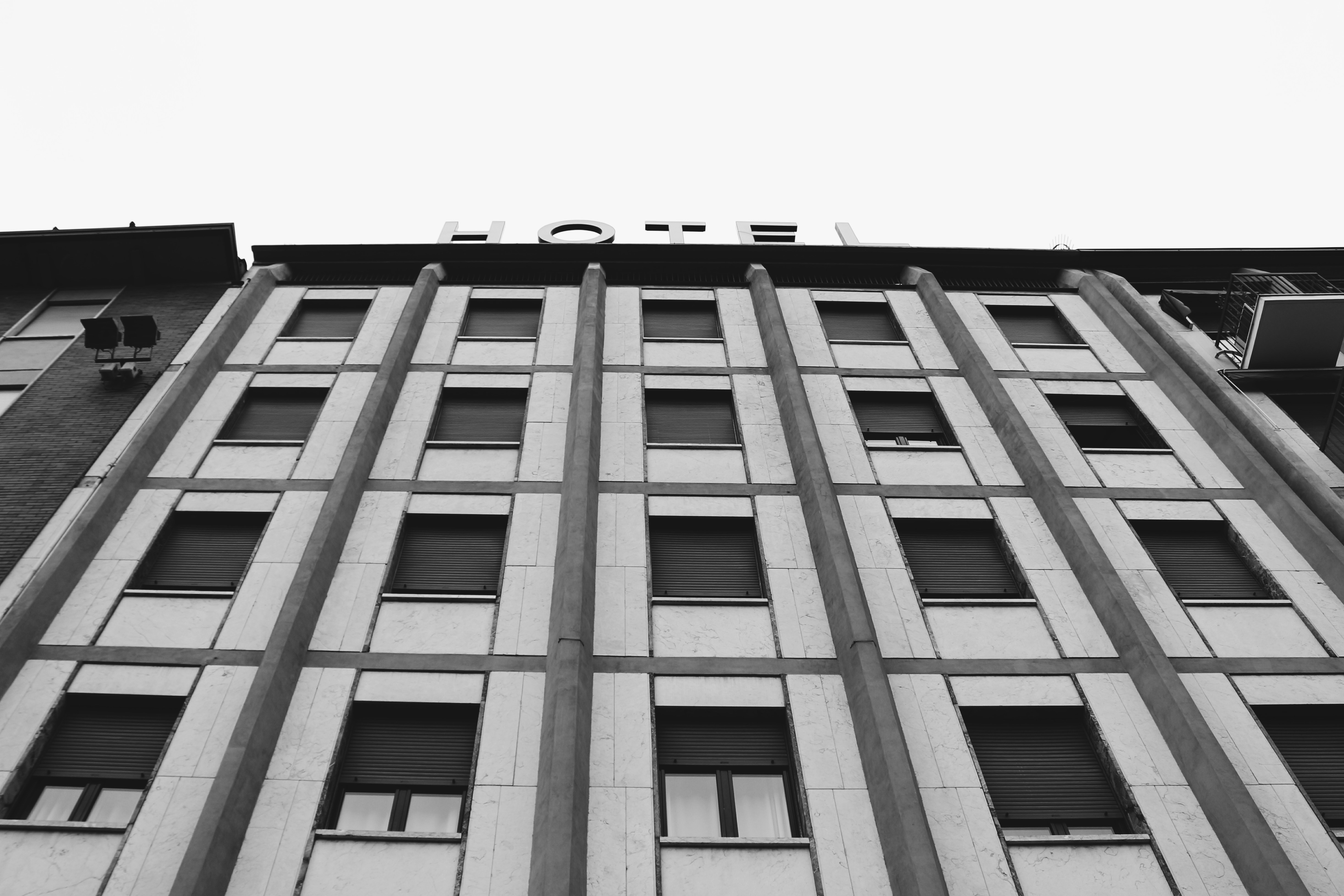 a black and white photo of a tall building