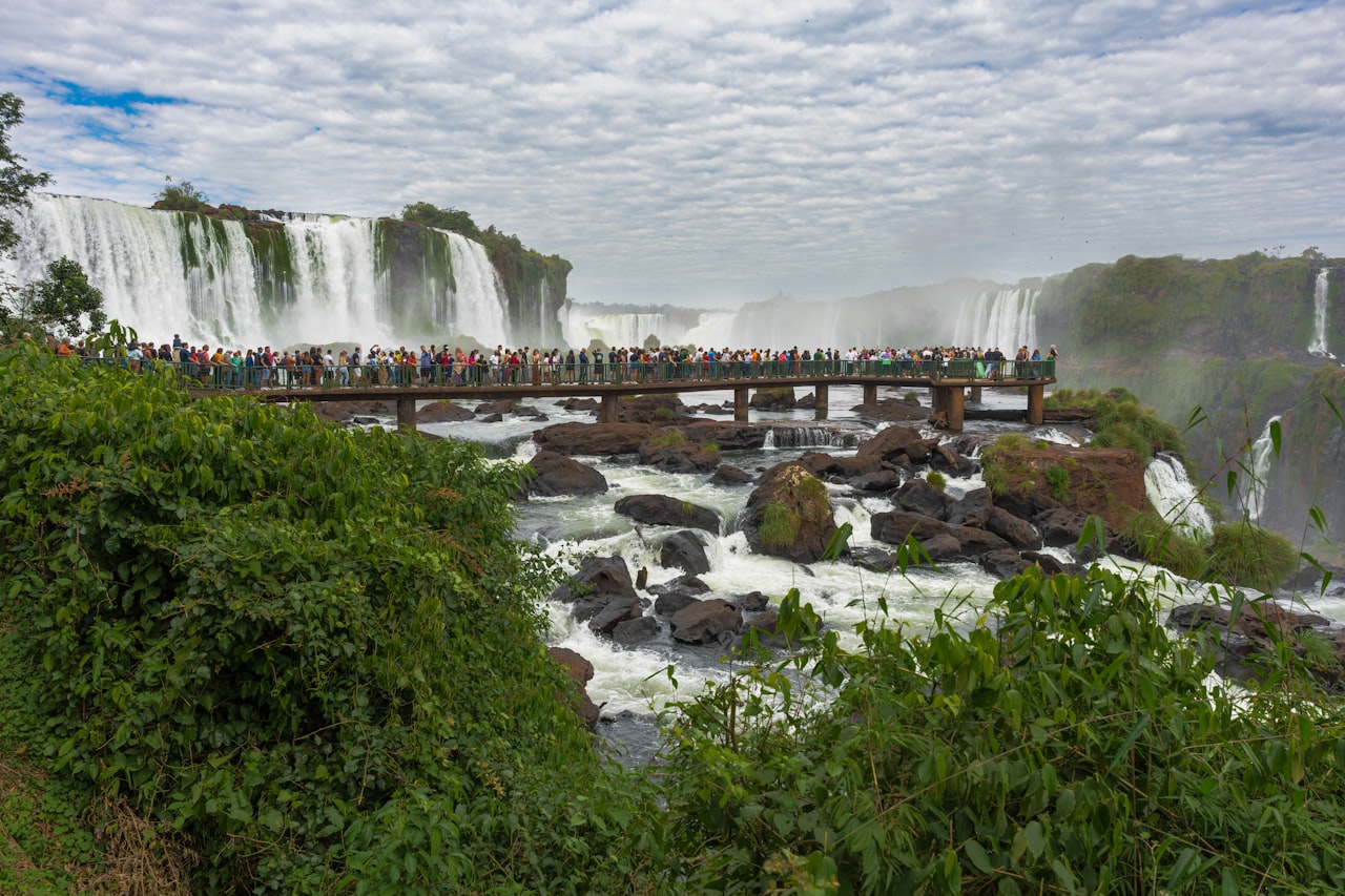 Ciudad del Este 2026: buying with warranty without falling for the free-shop cliché