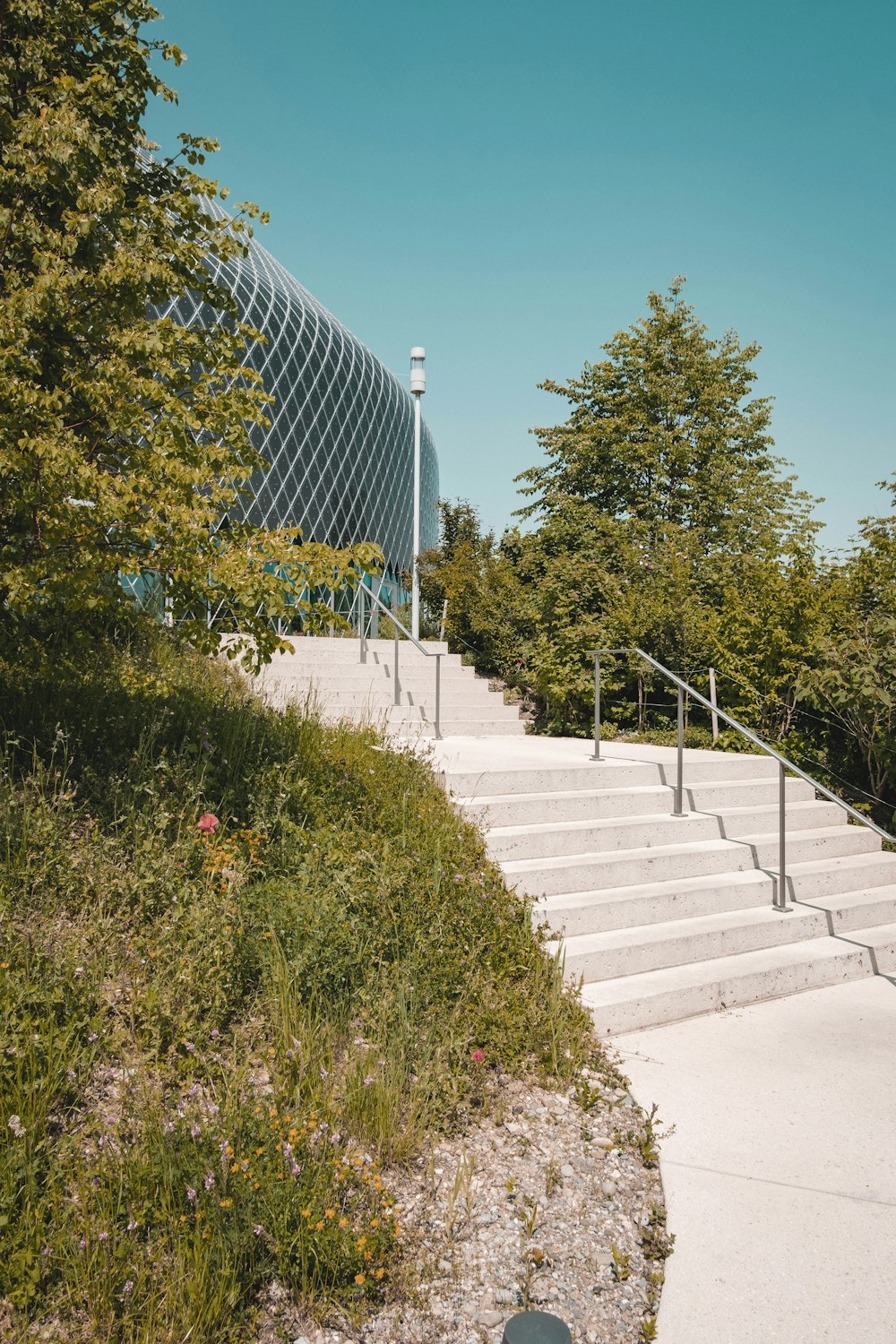 a set of stairs leading up to a building