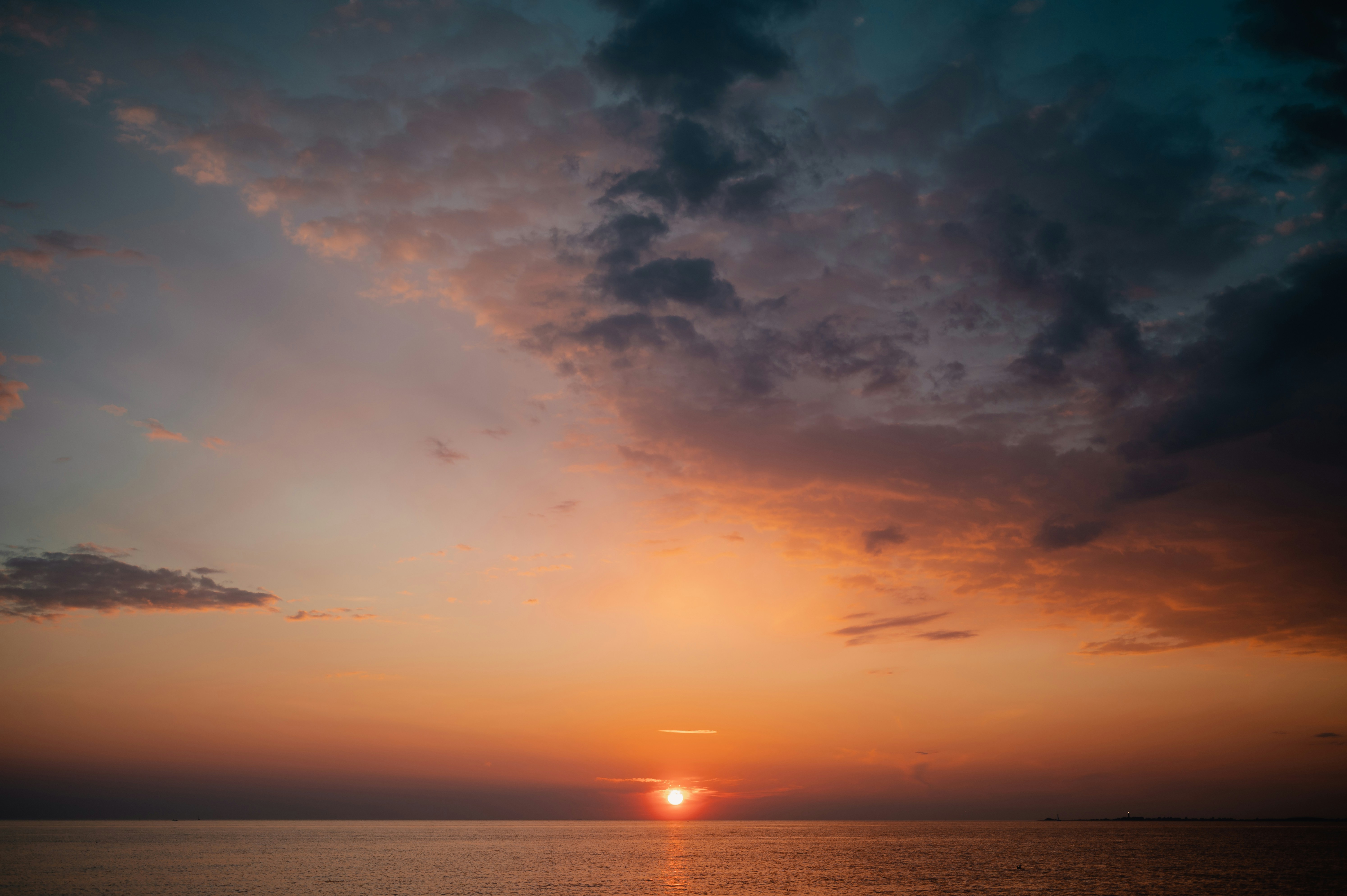 Photo by lukaszischke