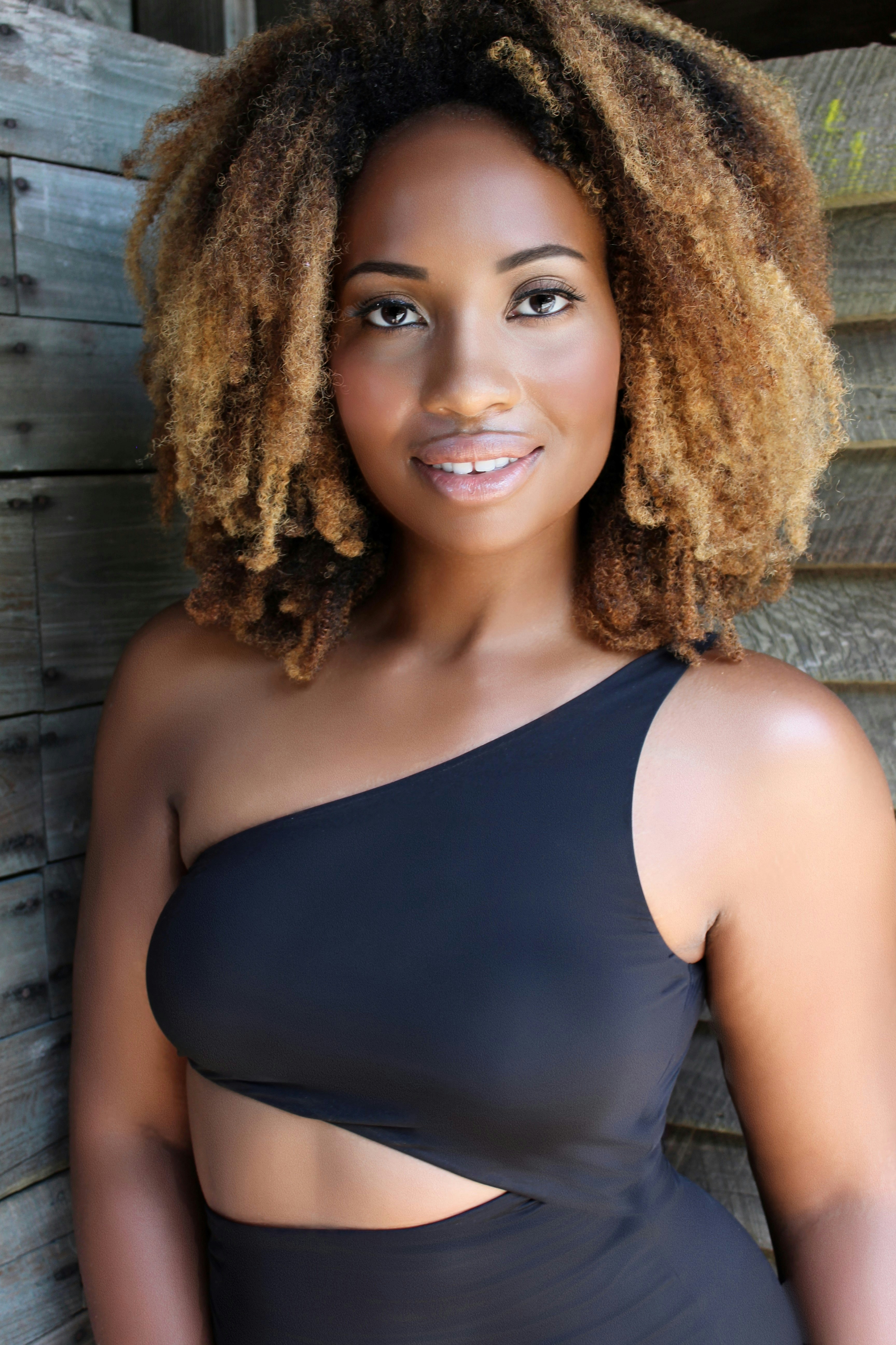 Tanned Woman Pictures | Download Free Images on Unsplash