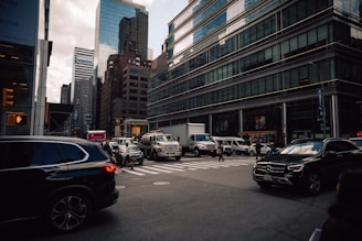 a city street filled with lots of traffic