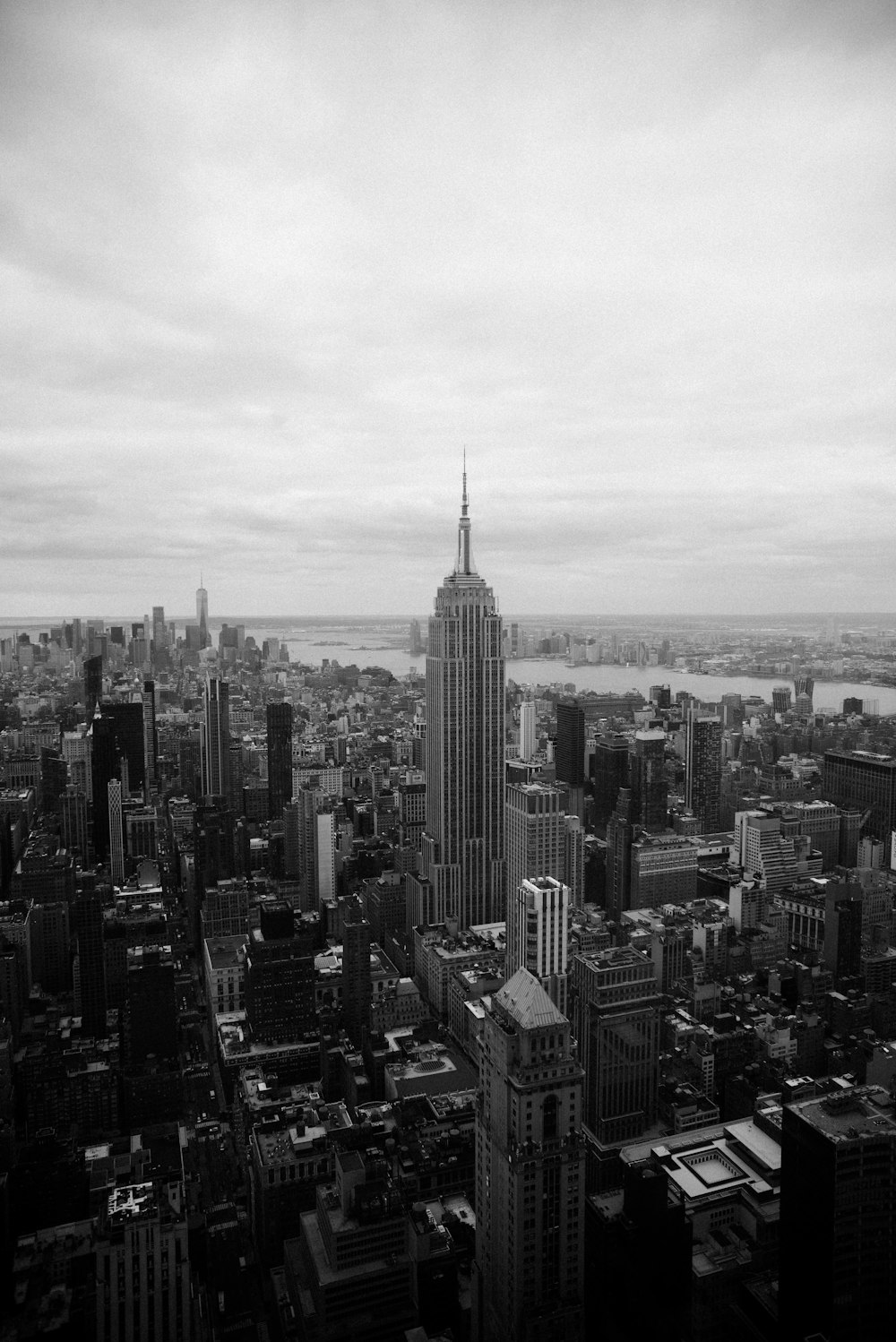 a black and white photo of a cityscape