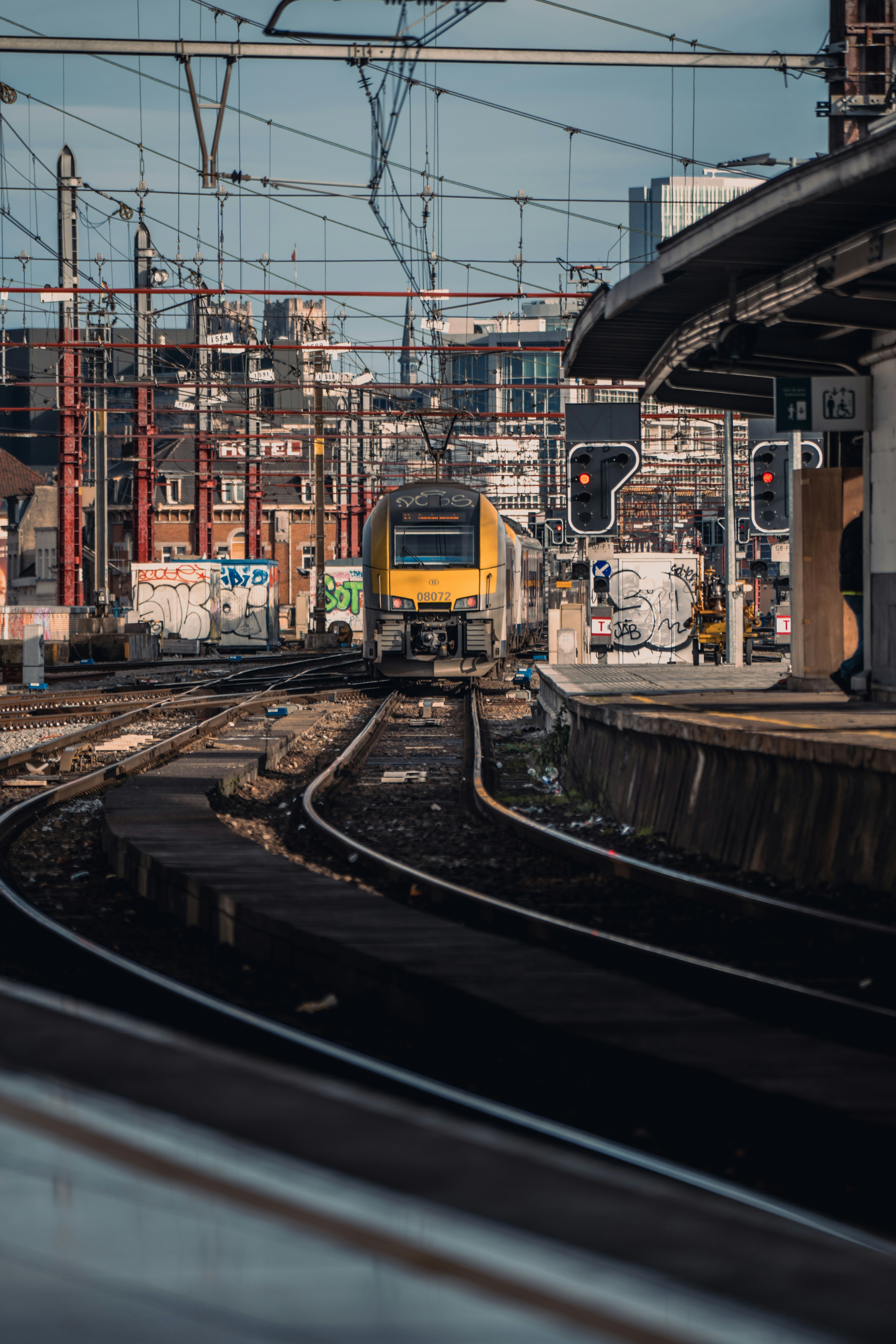 Photo by winstontjia