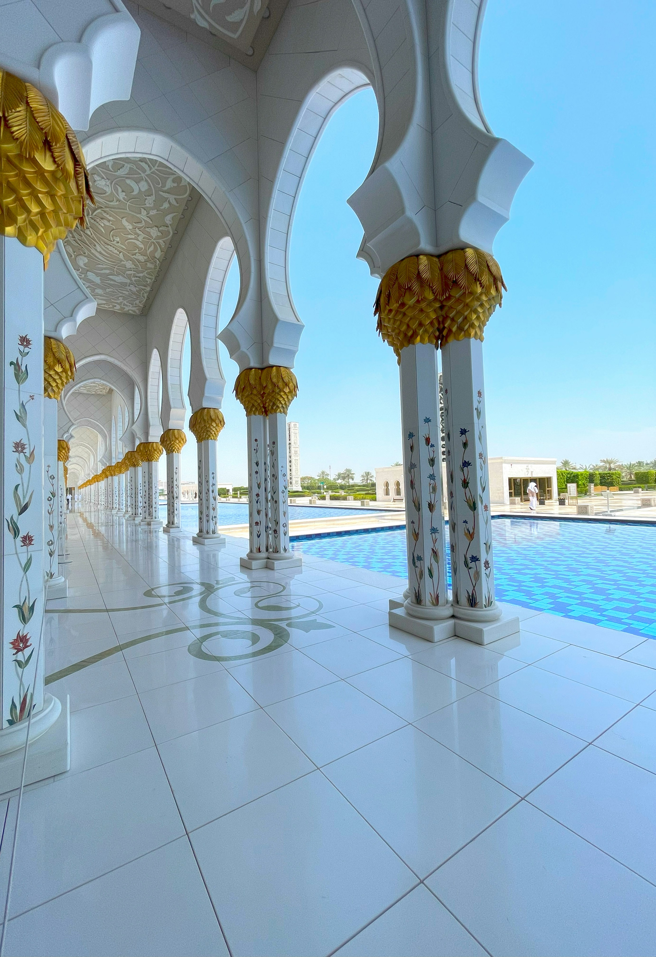 Photo by muzaffariqbal