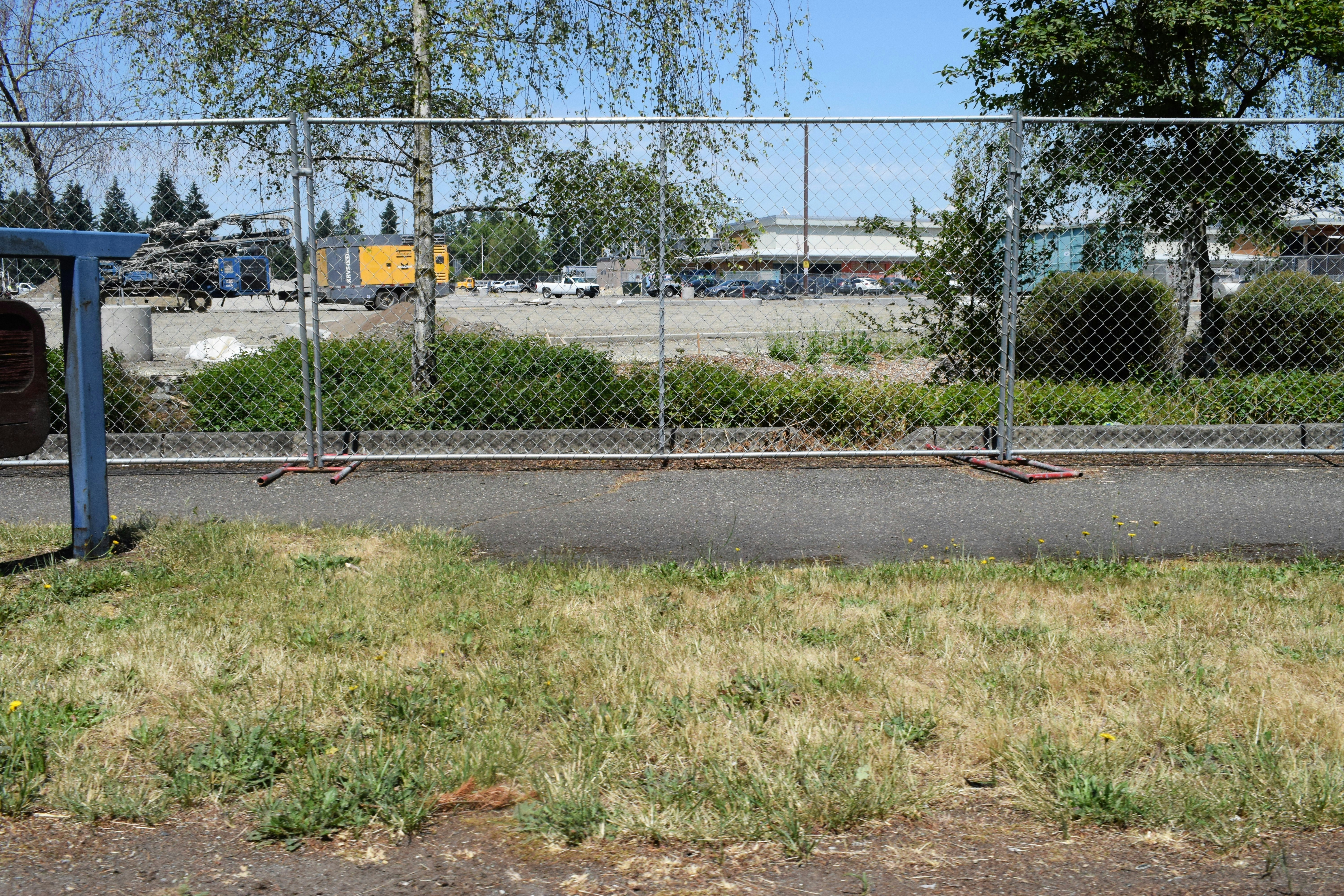 Heavy-Duty Chain Link