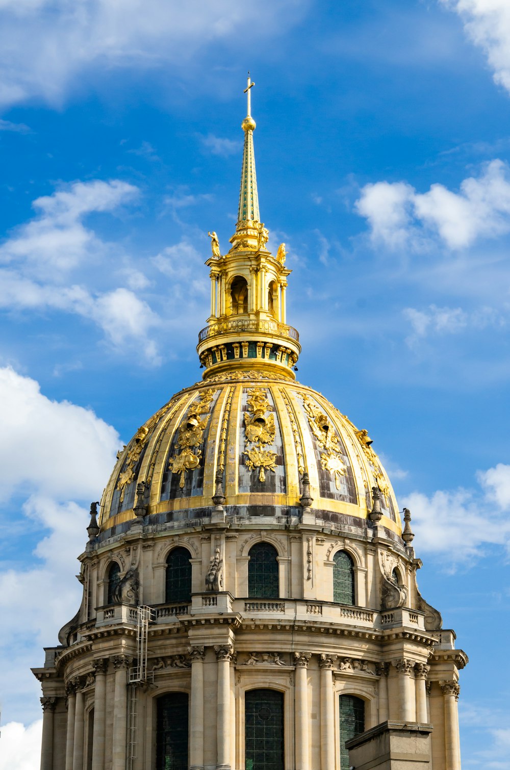 the dome of a building with a clock on it