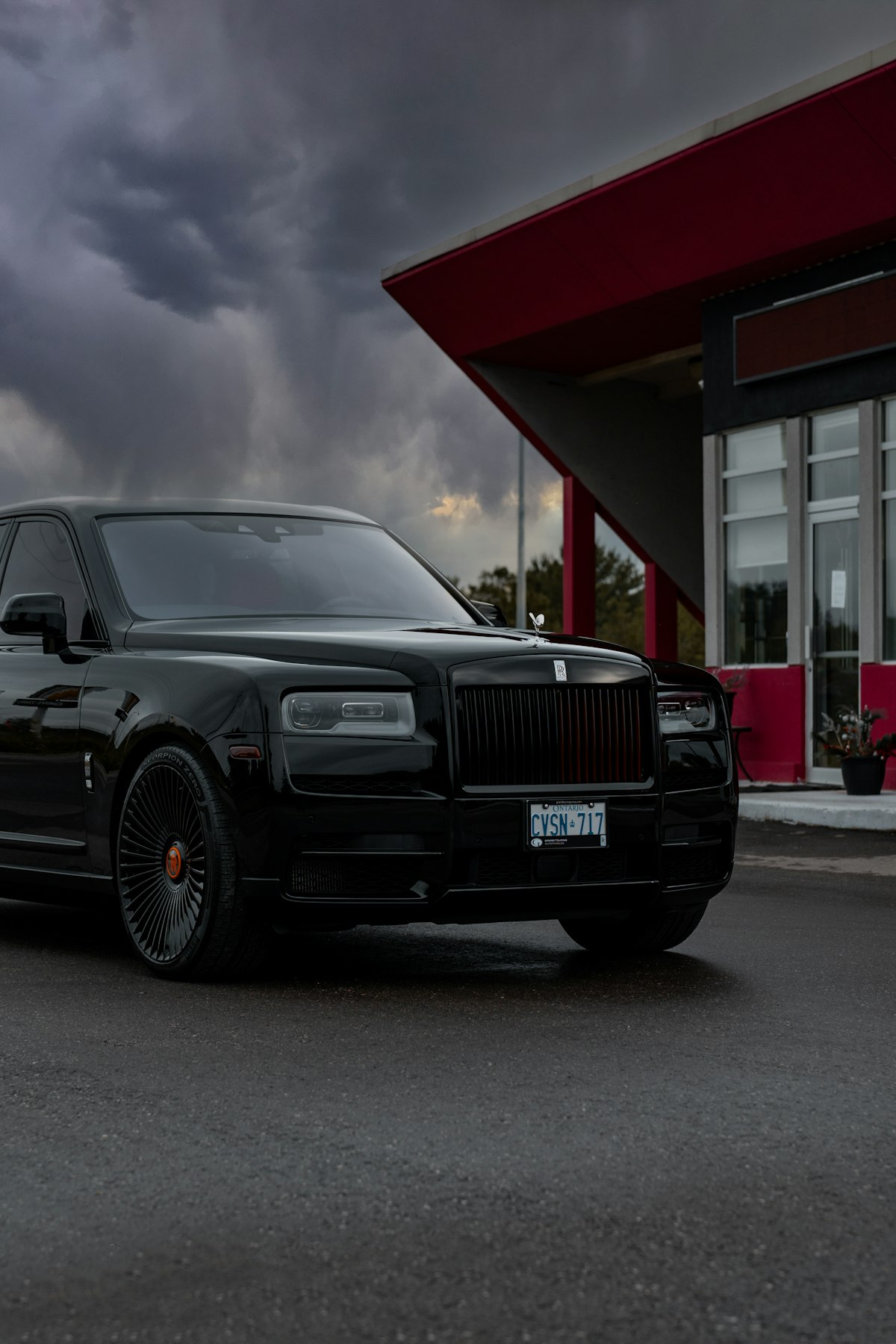 Rolls-Royce Cullinan Black Badge - foto 2