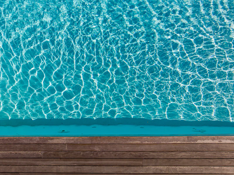 Terrasse piscine bois IPE Bordeaux Gironde