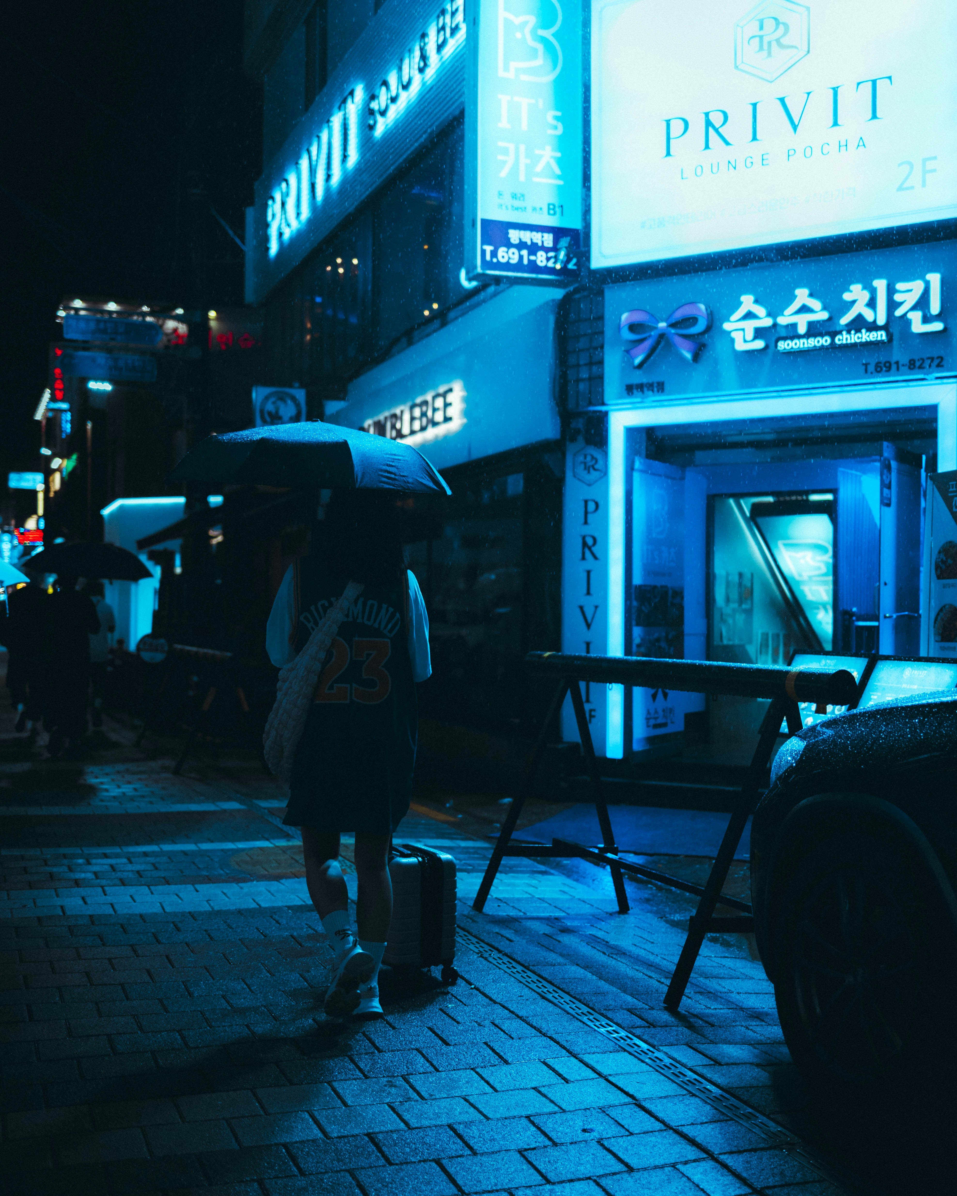 photo-1687694950659-9b036049d057?ixid=M3wxMjA3fDB8MXxzZWFyY2h8MTR8fCVFQiVCNiU4MCVFQyU4MiVCMCVFRCU5QyVCNCVFQSVCMiU4QyVFRCU4NSU5NHxlbnwwfHx8fDE3NDM1NzEyNzN8MA\u0026ixlib=rb-4.0.3