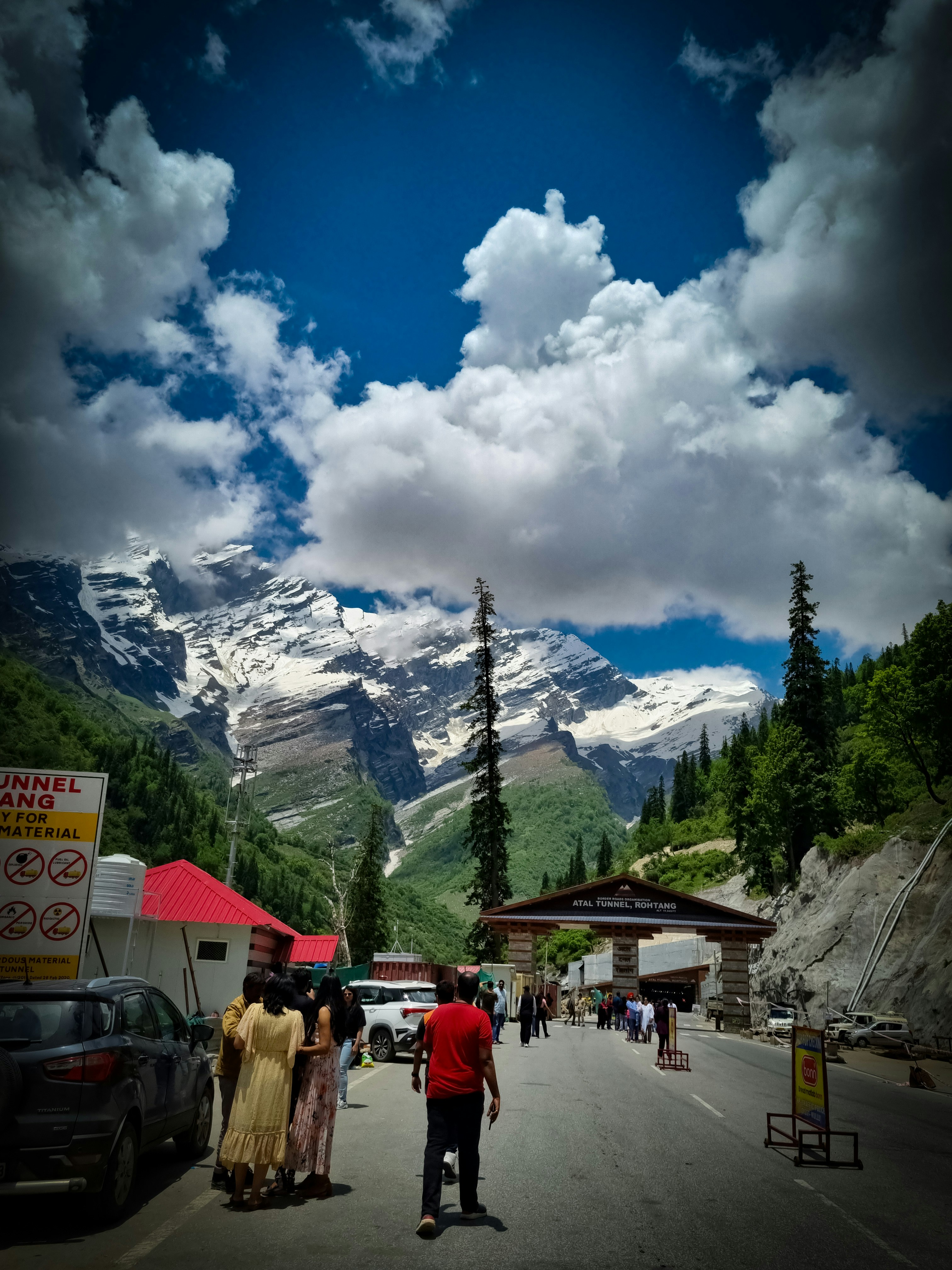 Photo by musafir_the_unknown_photographer