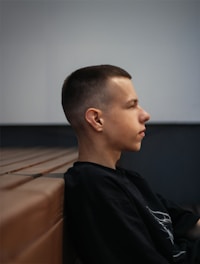 buzz hair cut 