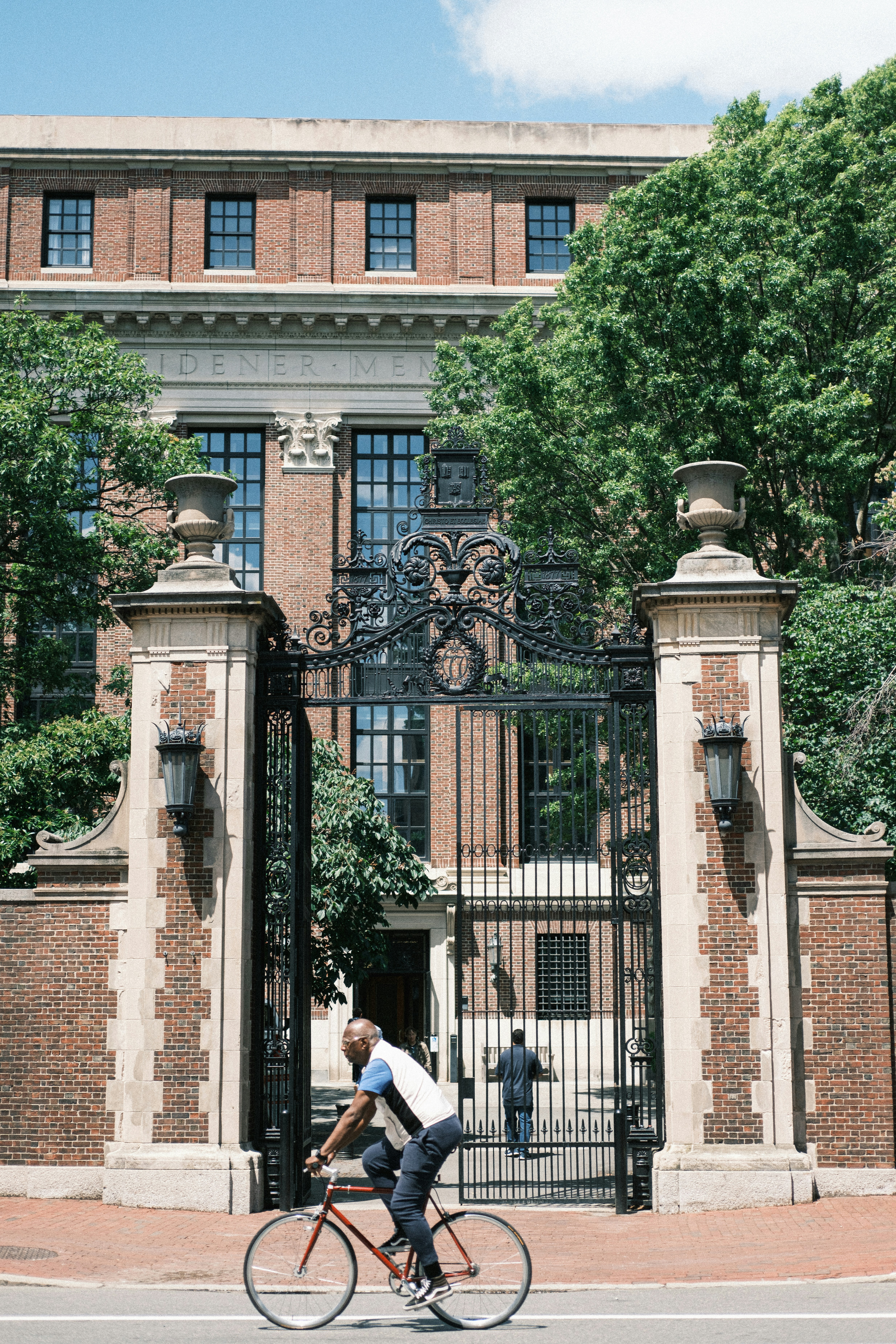Gate in the wall of Harvard University