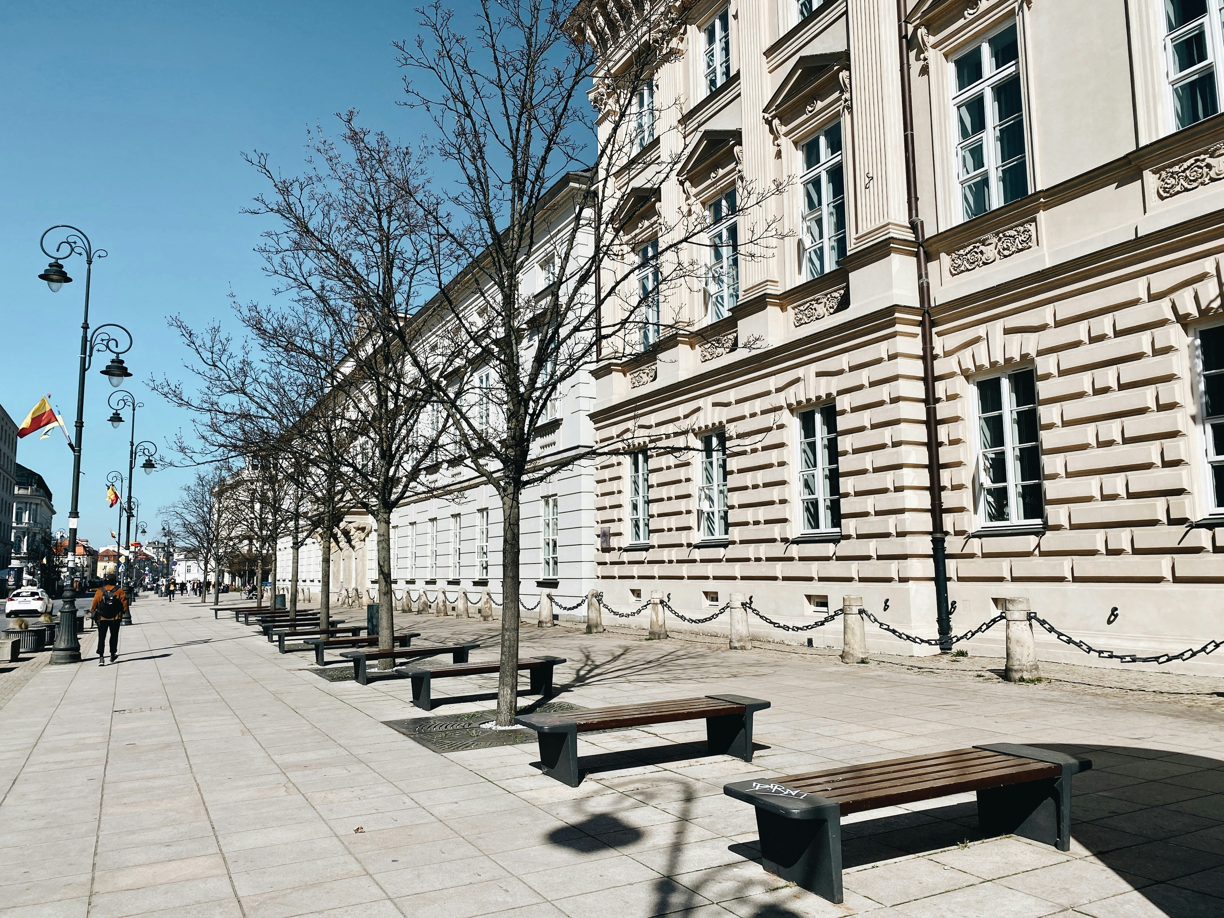 Photo by nizarhartady