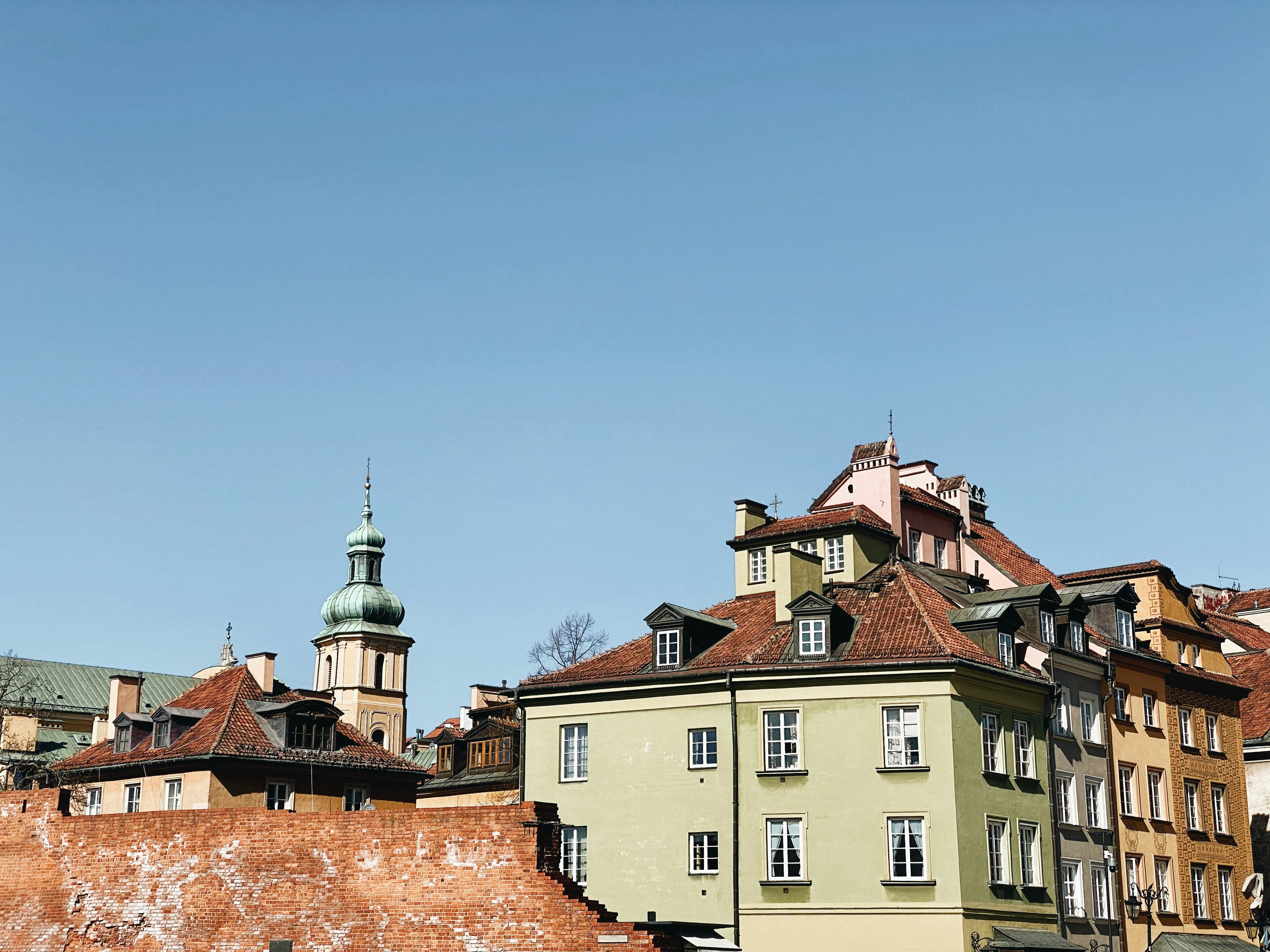 Photo by nizarhartady