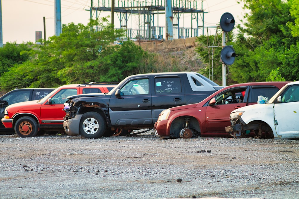 a bunch of cars that are parked in a lot