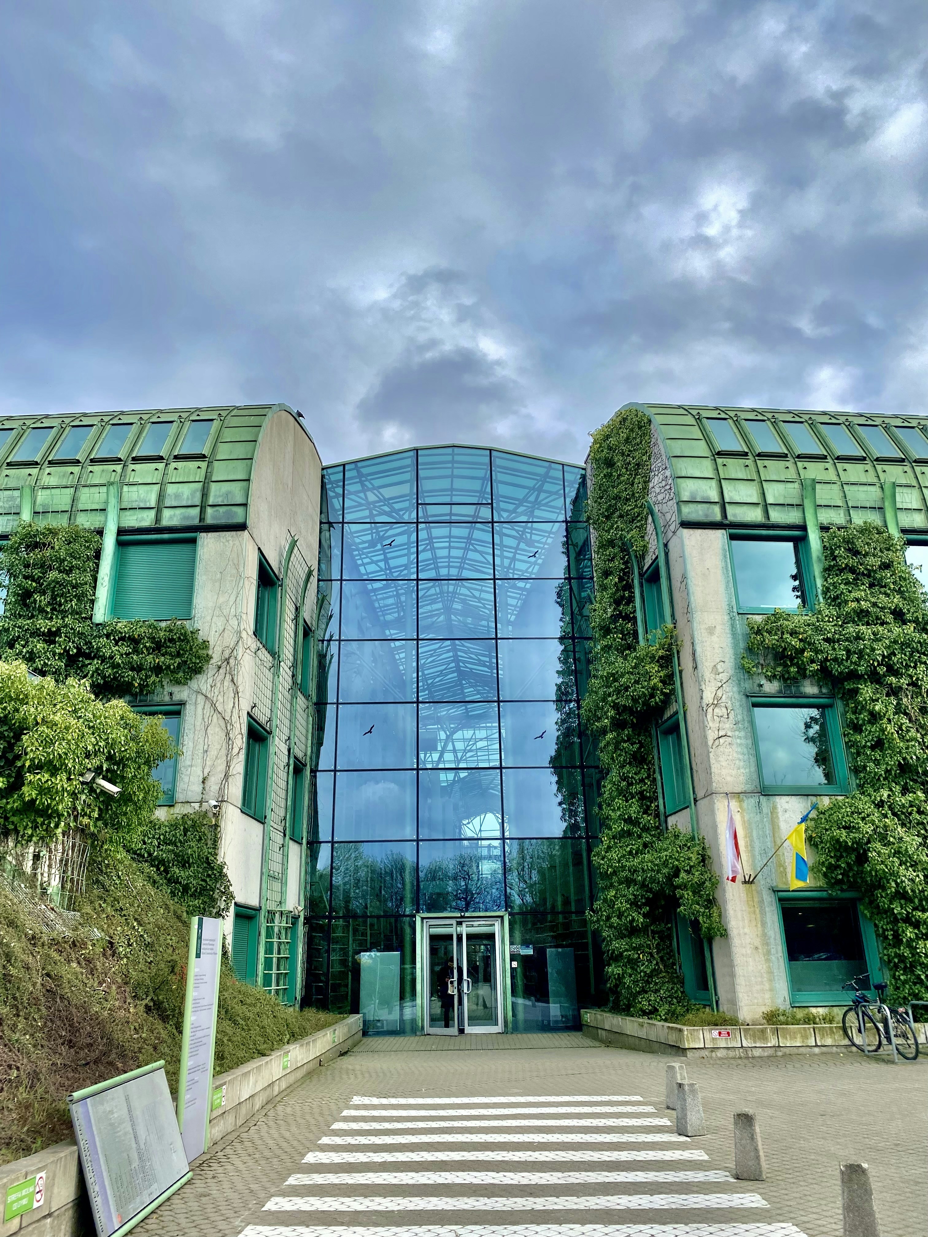 Warsaw University Library photo 3