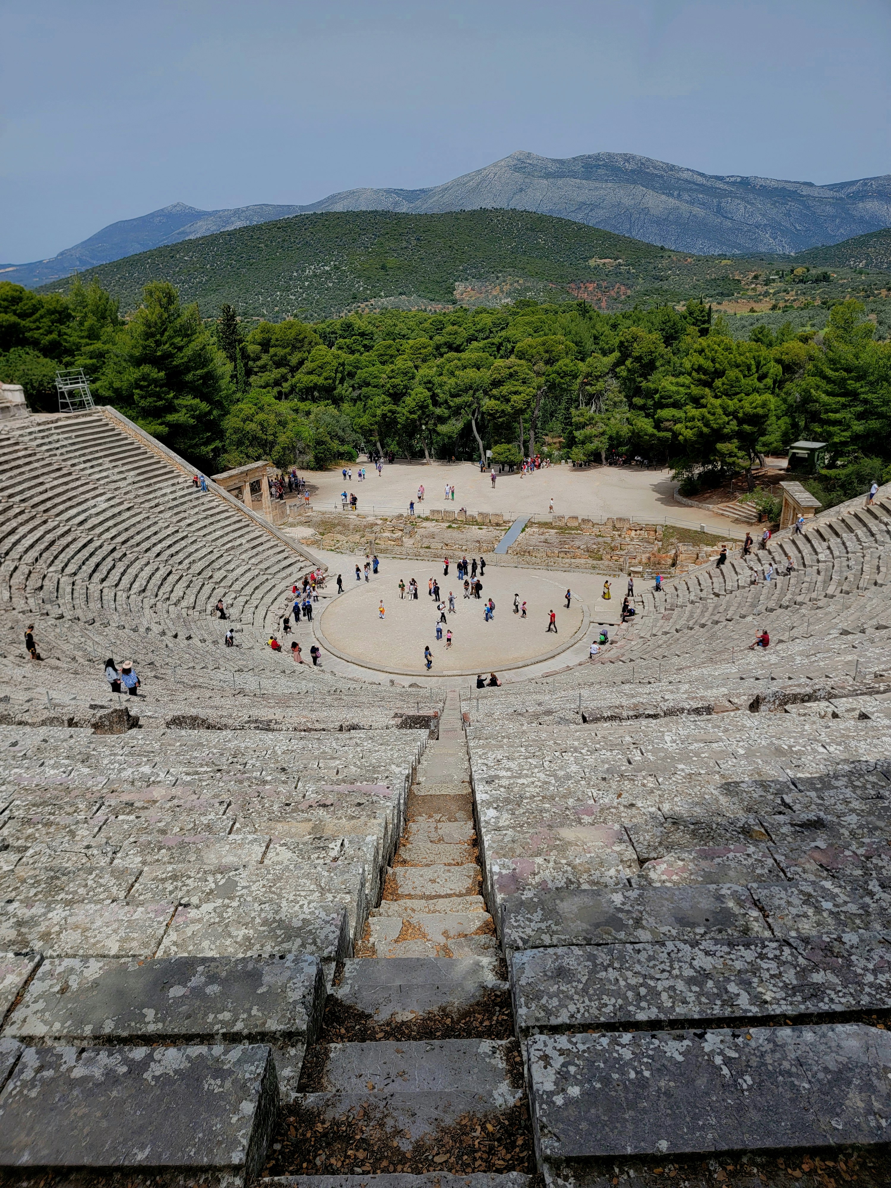 amphitheater acoustics