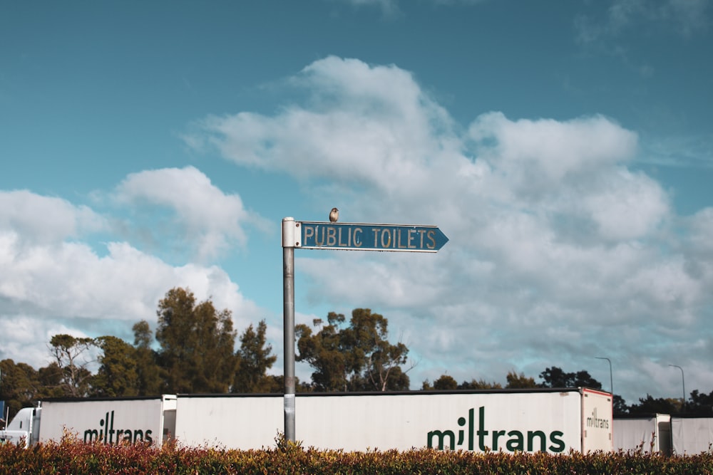 a street sign on the side of a road