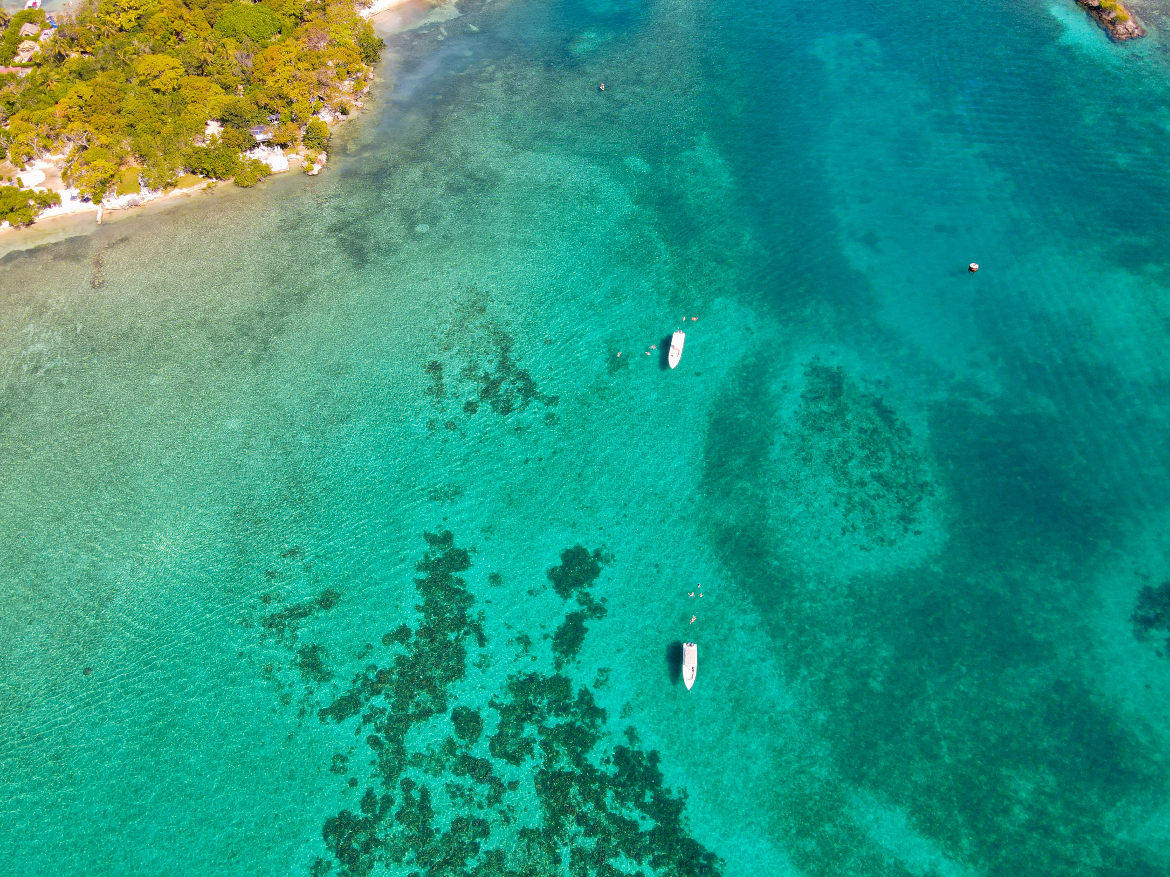 Photo by florian_delee