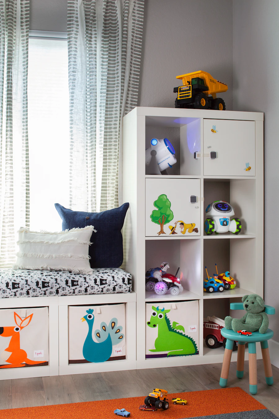 Kids room with bookcase and warm wood tones
