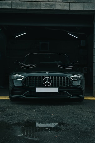 a black mercedes benz benz benz benz benz benz benz benz benz benz benz benz benz