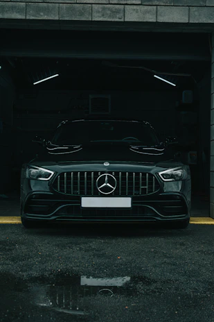 a black mercedes benz benz benz benz benz benz benz benz benz benz benz benz benz